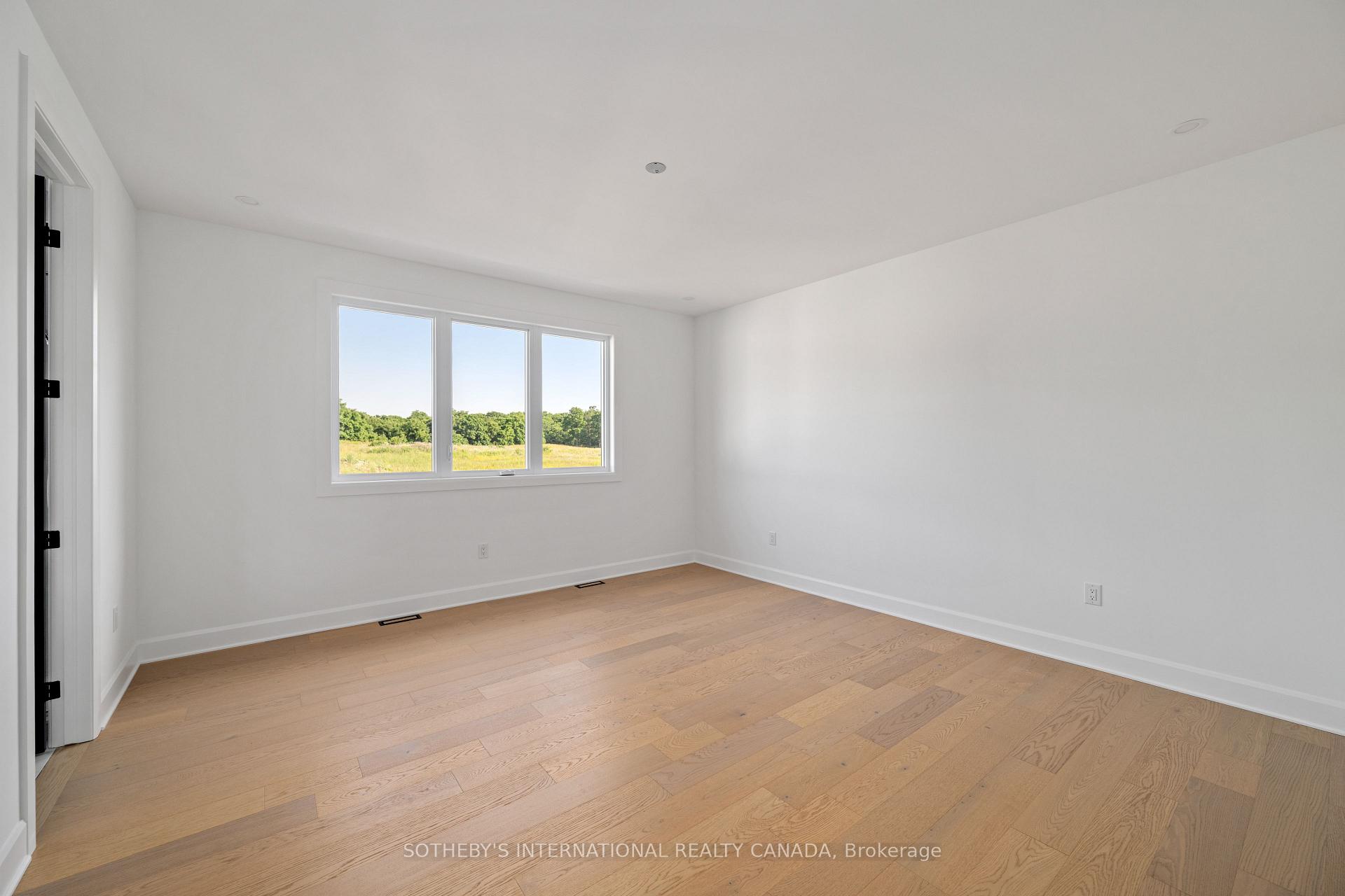 Photo 16 of 1011 Longworth Road, London, South L — HOMEH