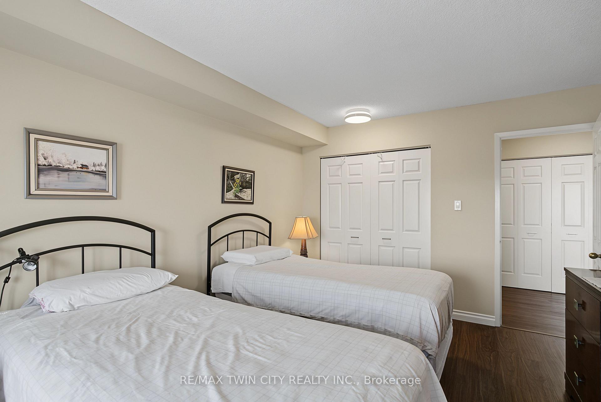 Photo 15 of 1414 King Street E, Kitchener, King East — HOMEH