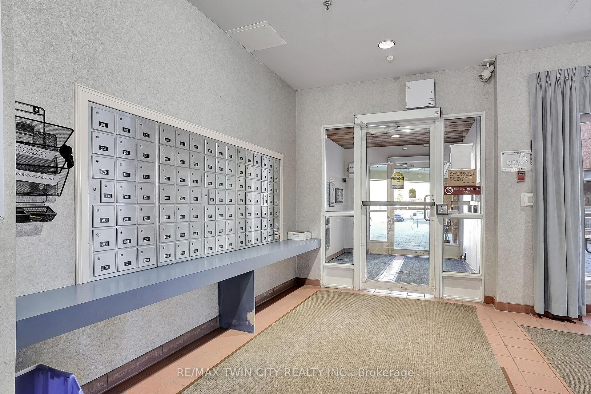 Photo 21 of 1414 King Street E, Kitchener, King East — HOMEH
