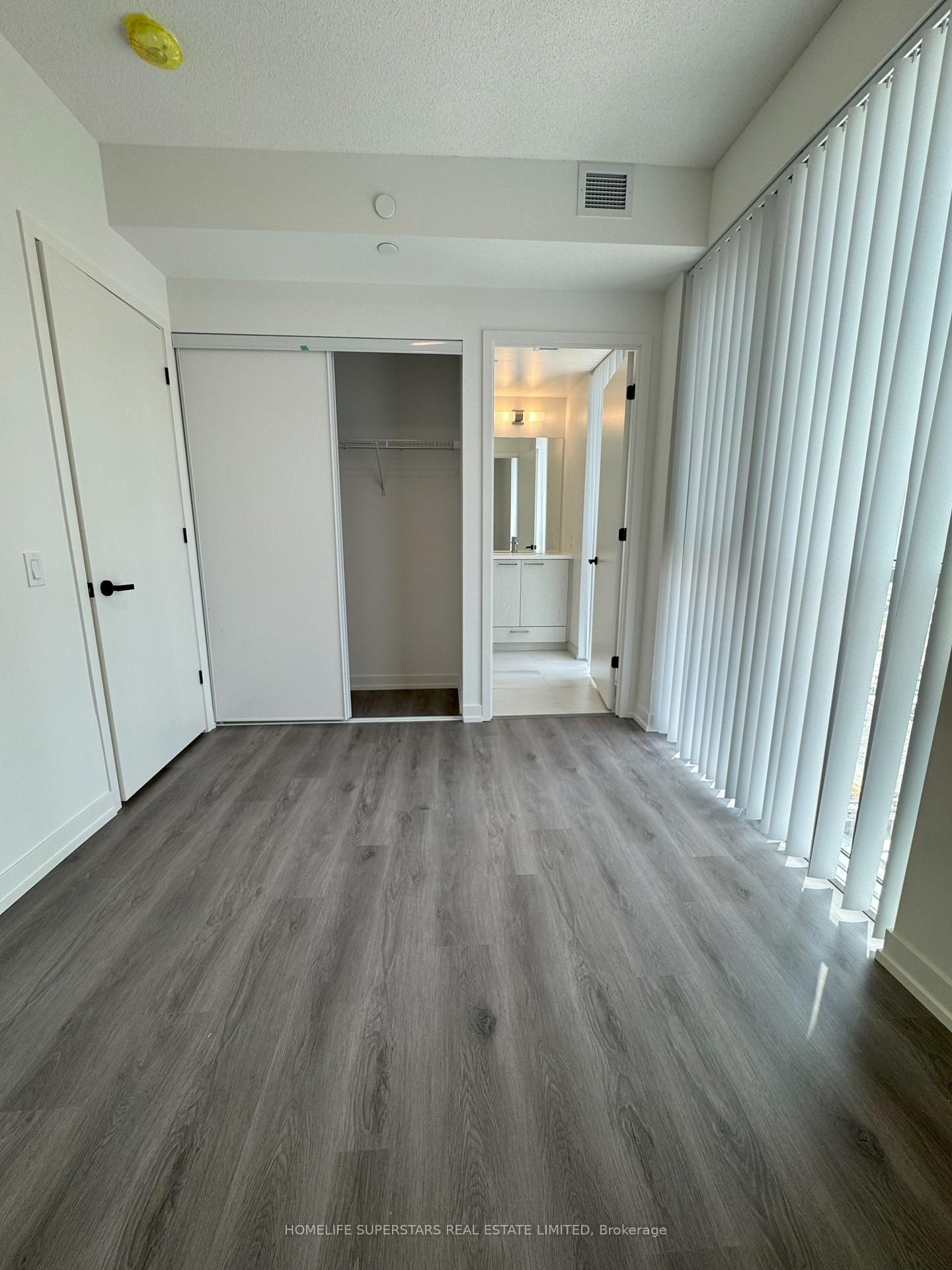 Photo 19 of Unit 1512, 28 Interchange Way, Vaughan, Vaughan Corporate Centre — HOMEH