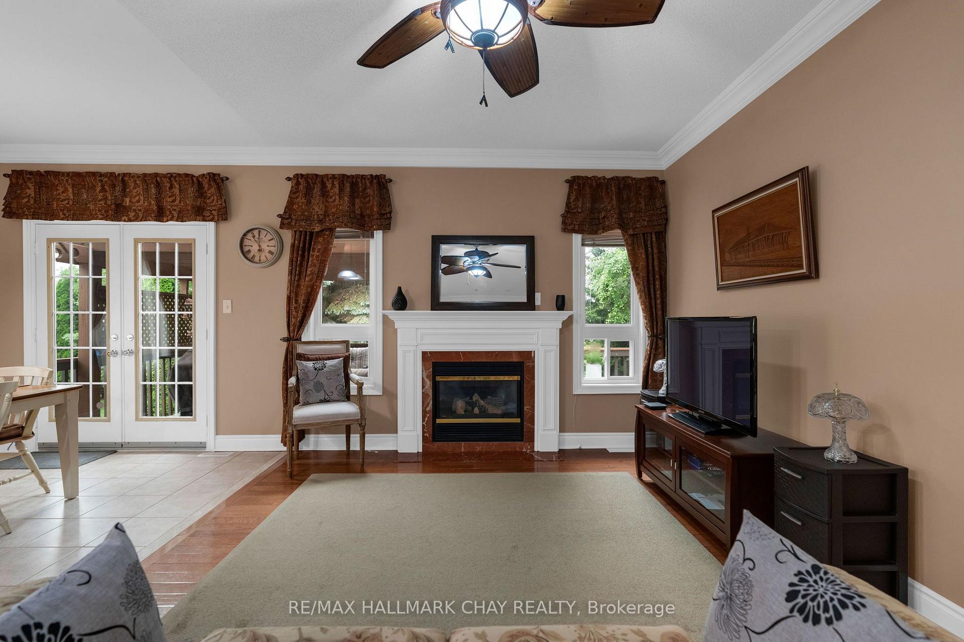 Photo 8 of 24 Northwood Drive, Wasaga Beach — HOMEH