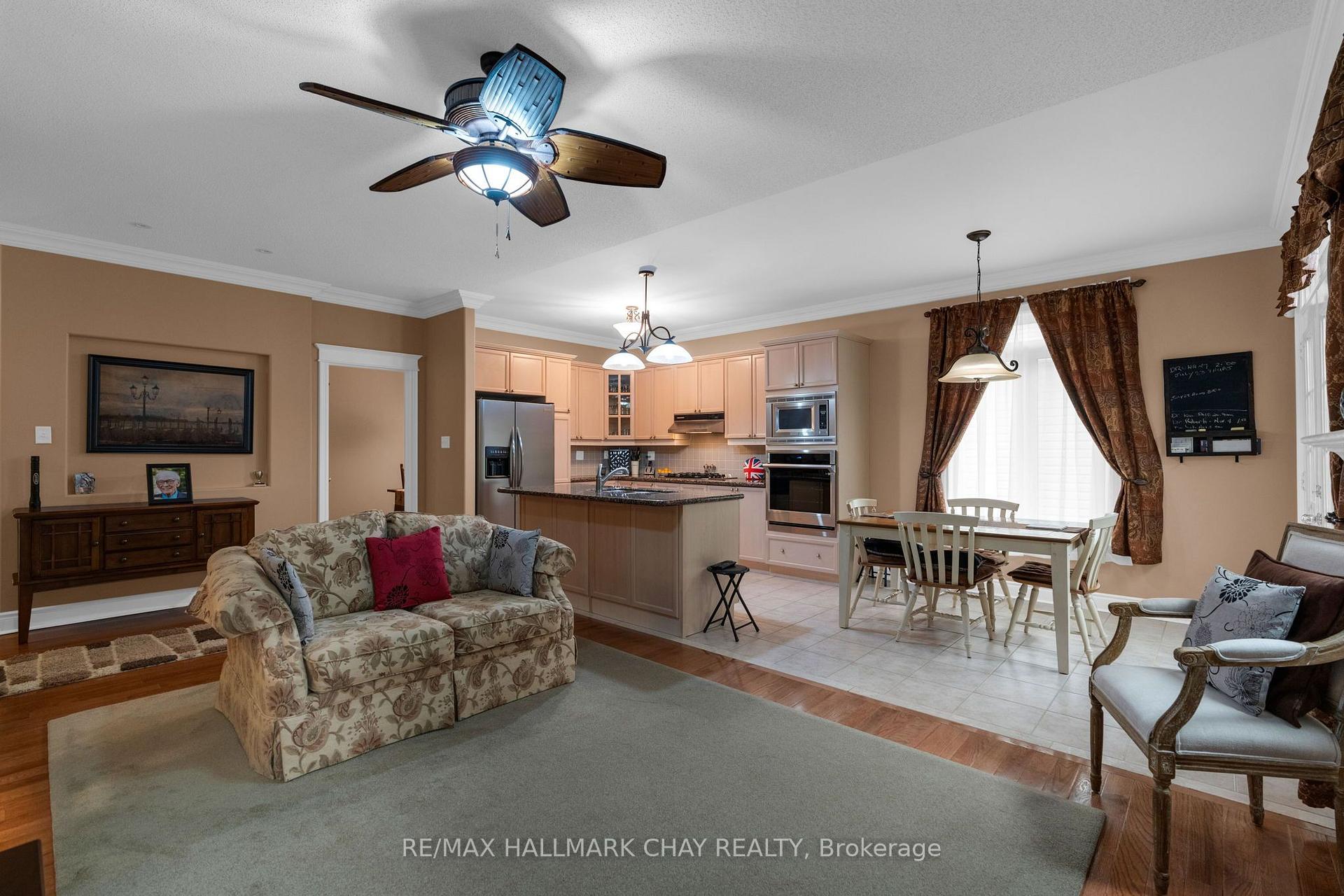 Photo 9 of 24 Northwood Drive, Wasaga Beach — HOMEH