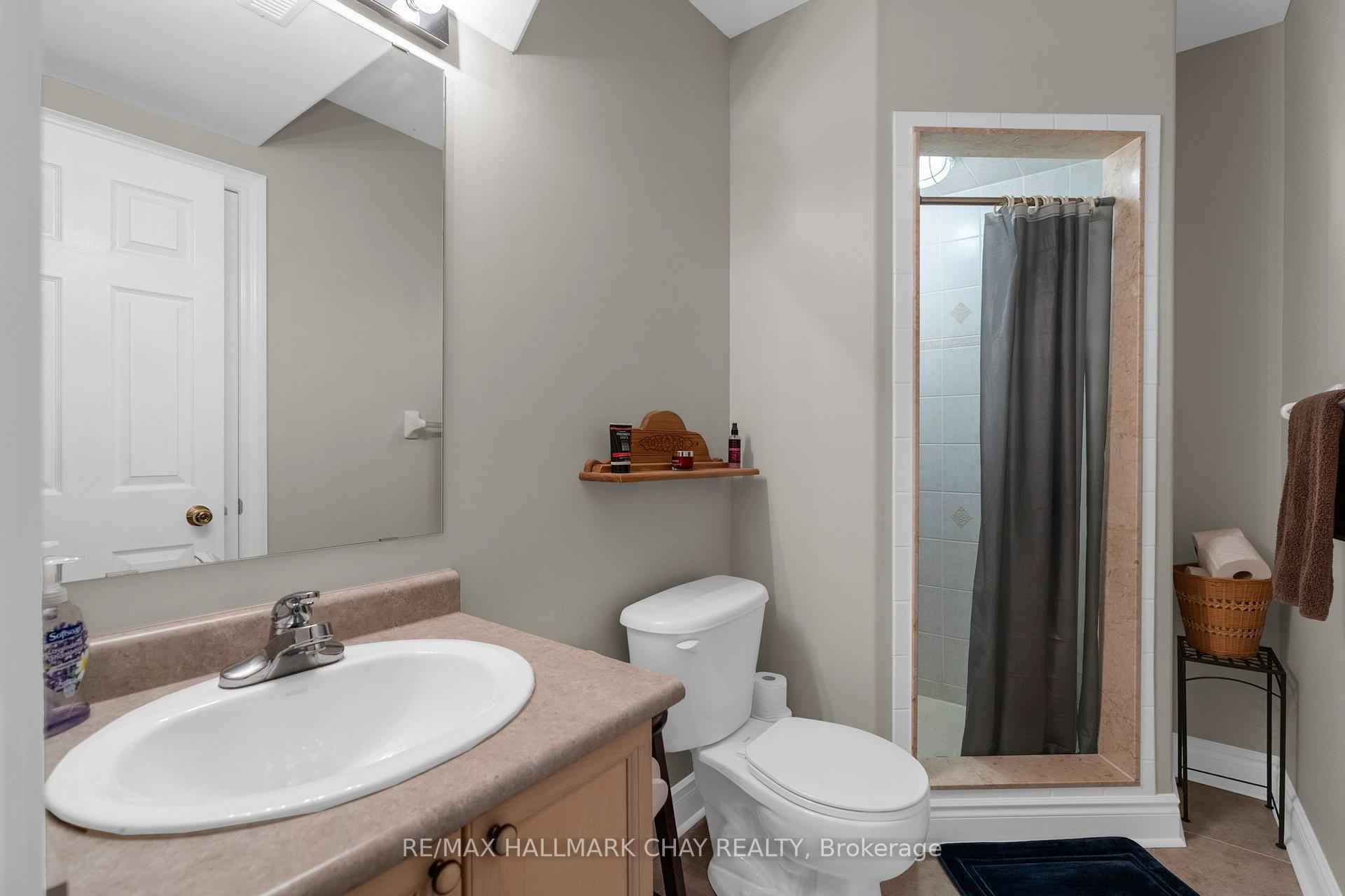 Photo 29 of 24 Northwood Drive, Wasaga Beach — HOMEH