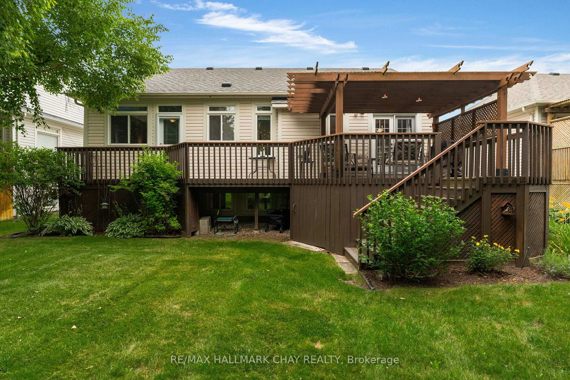 Photo 38 of 24 Northwood Drive, Wasaga Beach — HOMEH