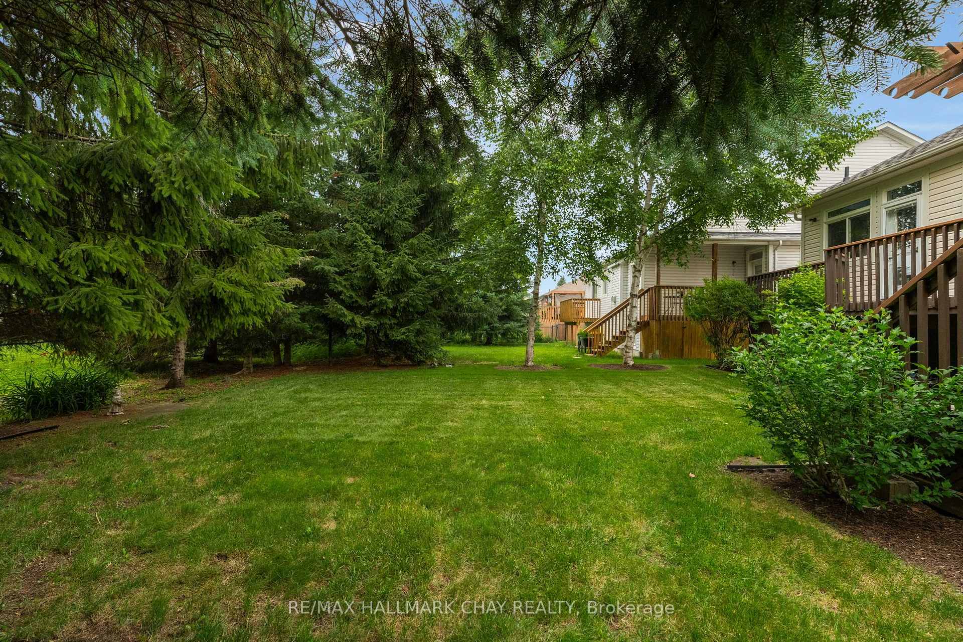 Photo 39 of 24 Northwood Drive, Wasaga Beach — HOMEH
