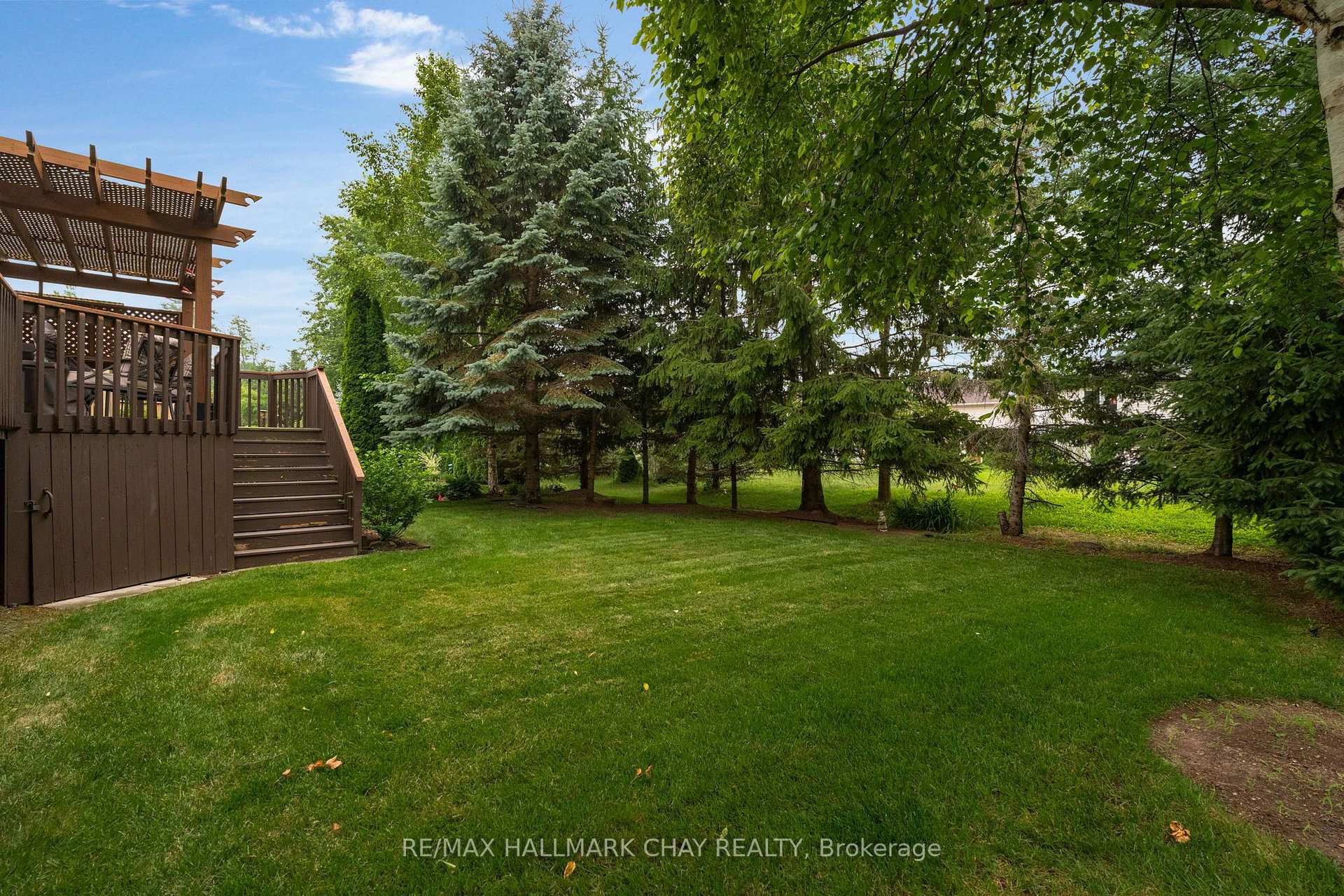 Photo 40 of 24 Northwood Drive, Wasaga Beach — HOMEH