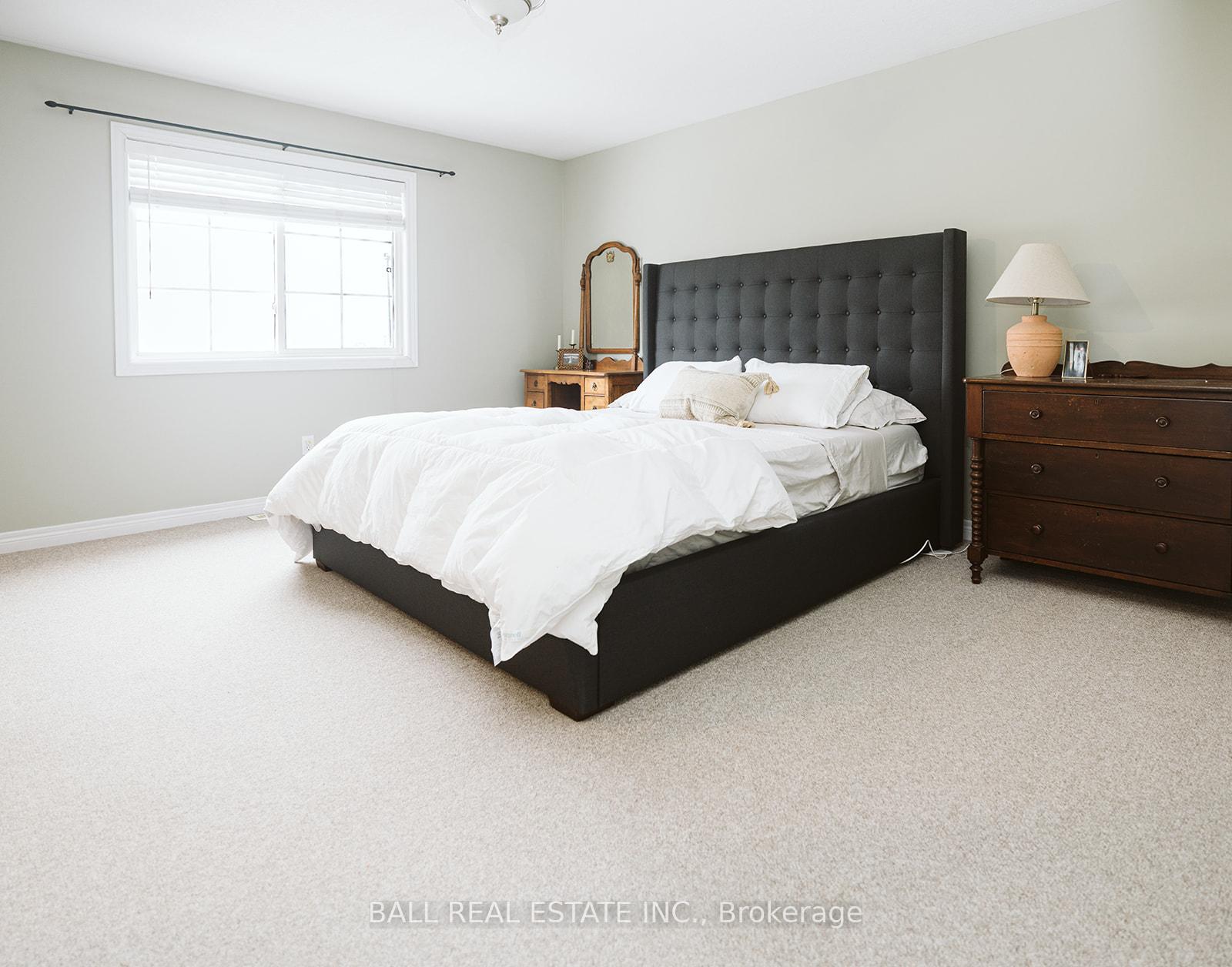 Photo 37 of 66 Highlands Crescent, Collingwood — HOMEH
