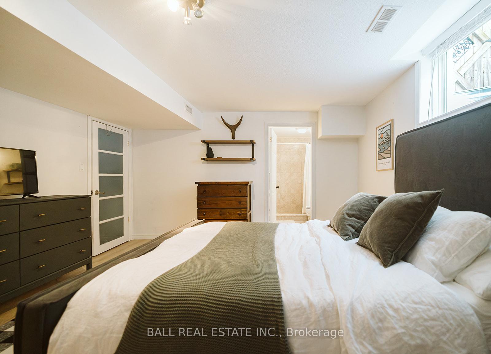 Photo 47 of 66 Highlands Crescent, Collingwood — HOMEH