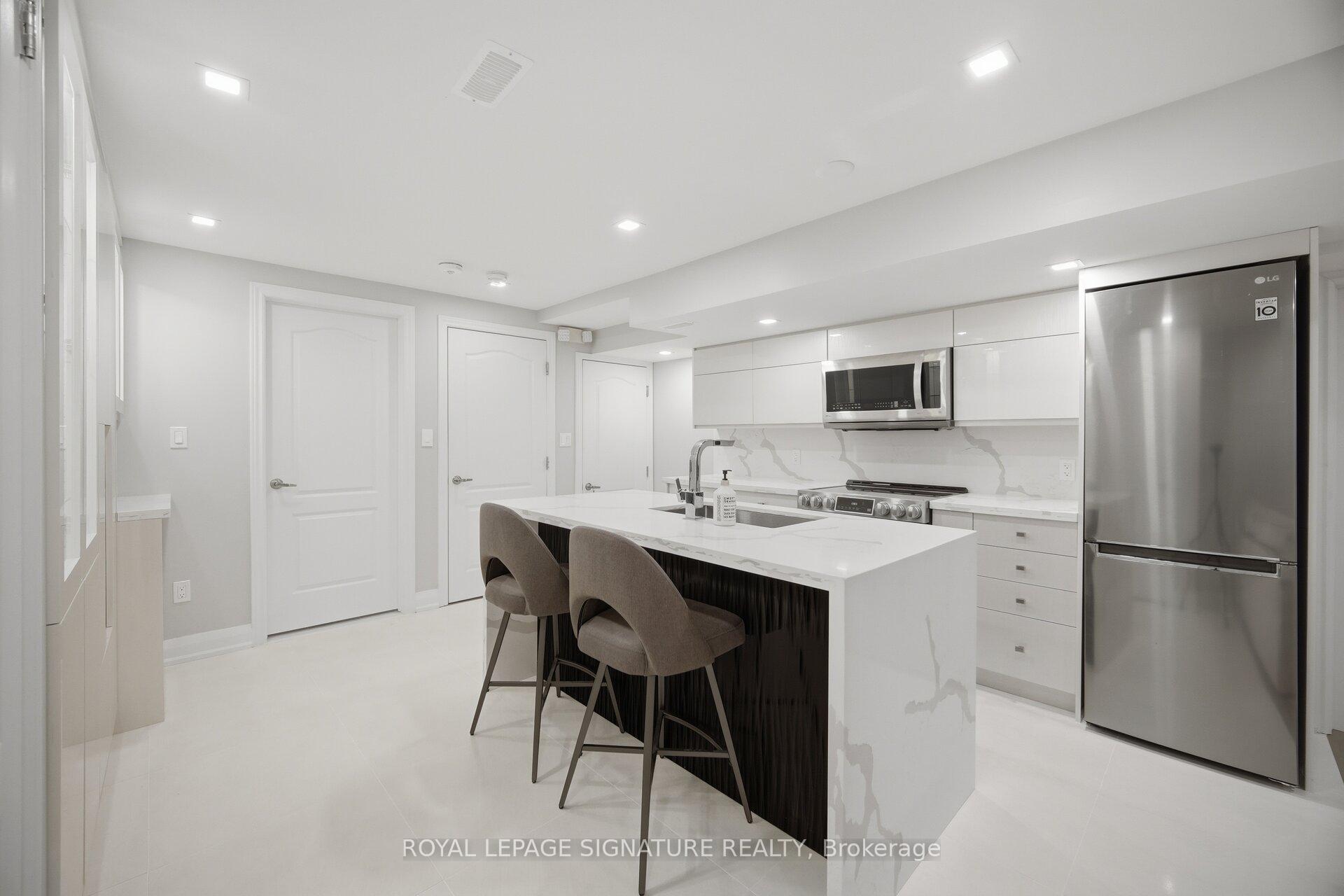 Photo 9 of Unit 2, 91 Roulette Crescent, Brampton, Northwest Brampton — HOMEH