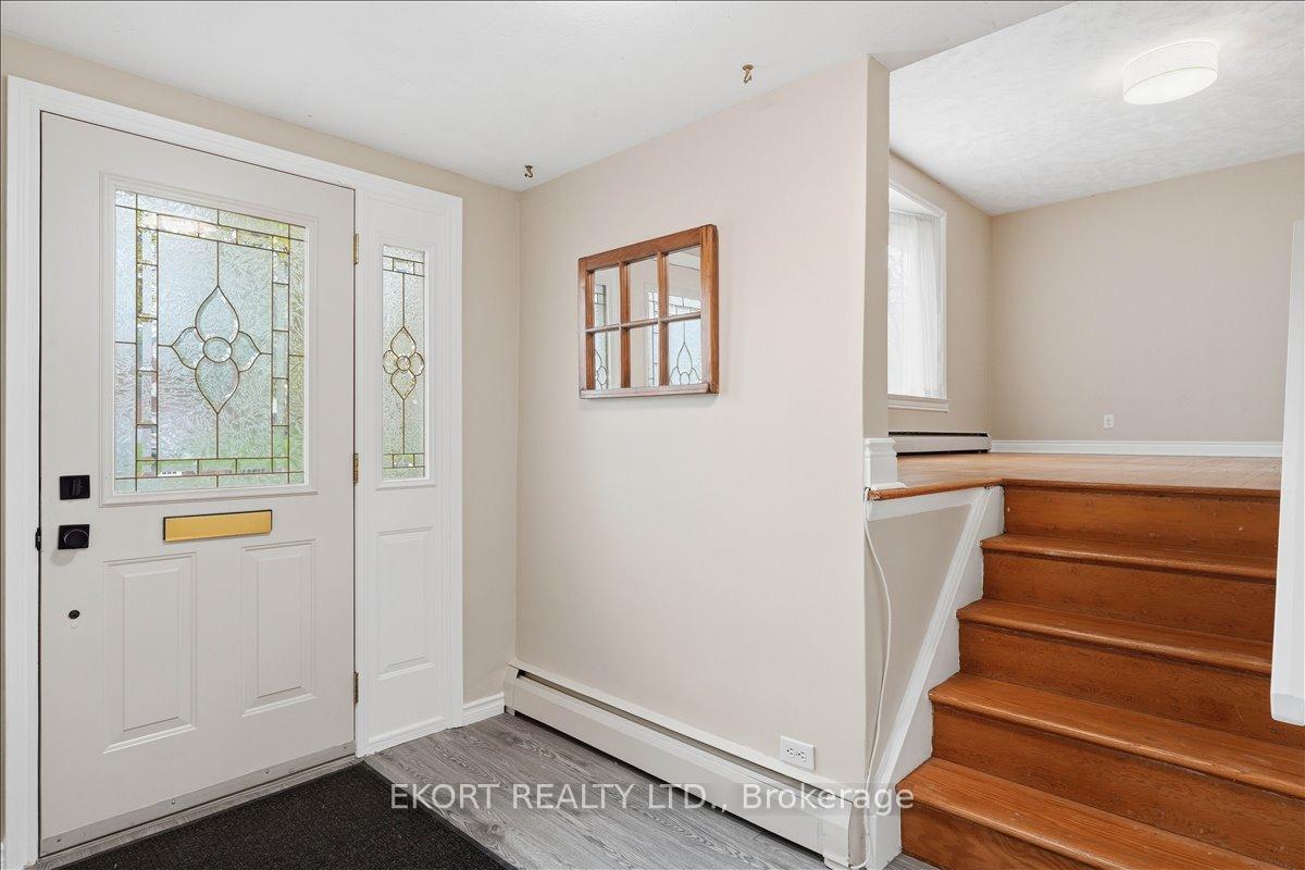 Photo 4 of 52 Edgehill Road, Belleville, Belleville Ward — HOMEH