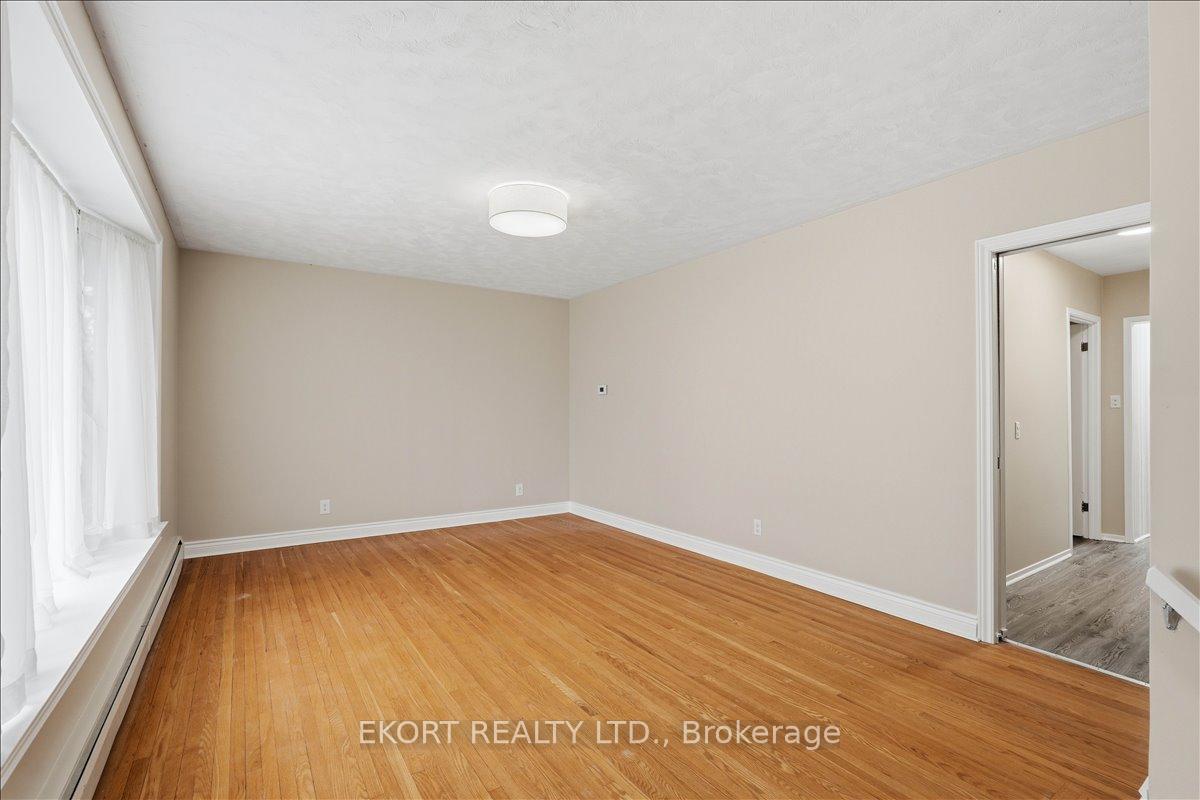Photo 5 of 52 Edgehill Road, Belleville, Belleville Ward — HOMEH