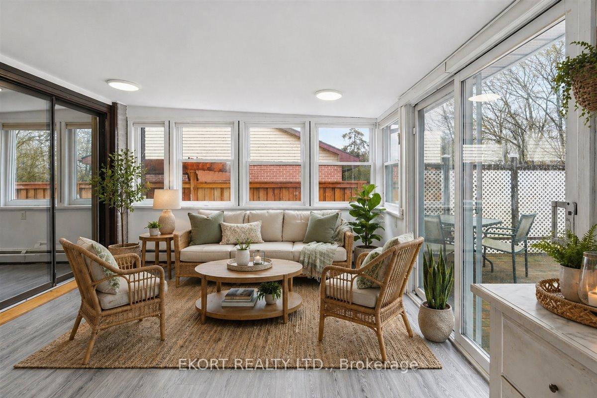 Photo 15 of 52 Edgehill Road, Belleville, Belleville Ward — HOMEH
