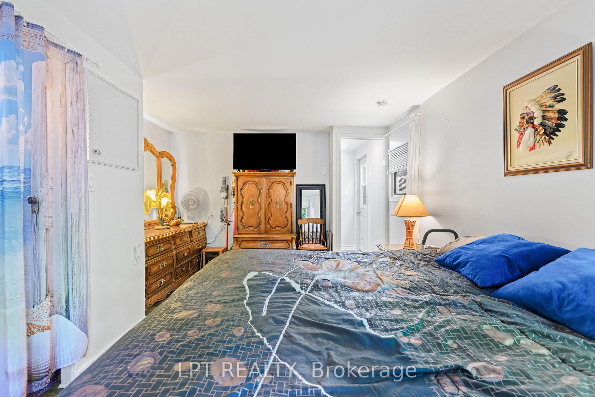 Photo 19 of Unit 3, 525 Midland Point Road, Midland — HOMEH