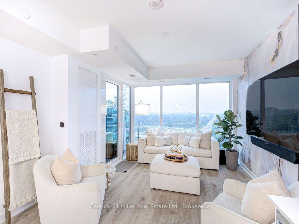 Photo 16 of Unit PH 1910, 1035 Southdown Road, Mississauga, Clarkson — HOMEH