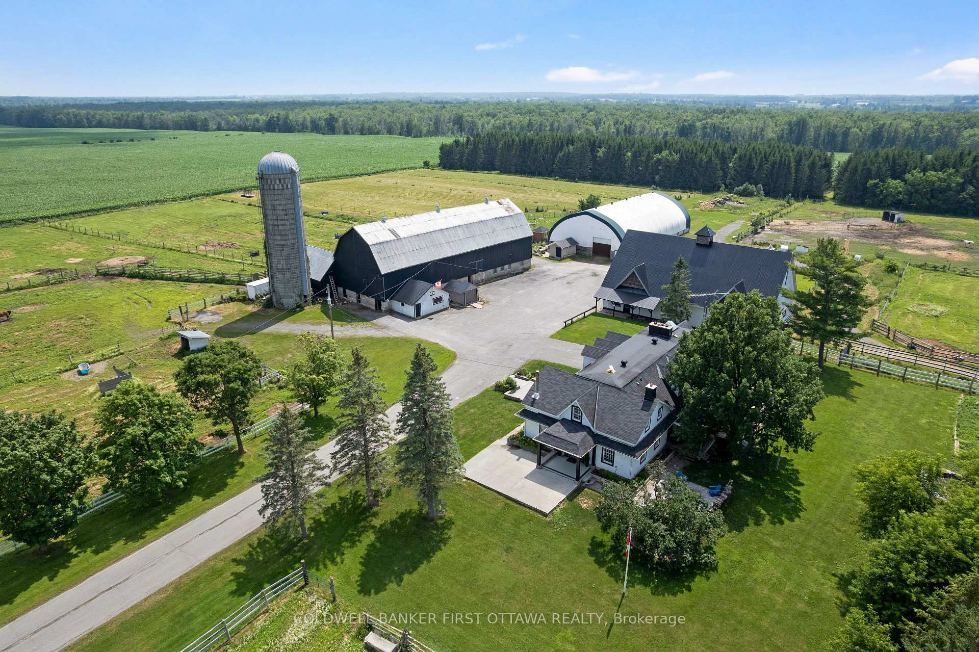 Photo of 4655 Appleton Side Road