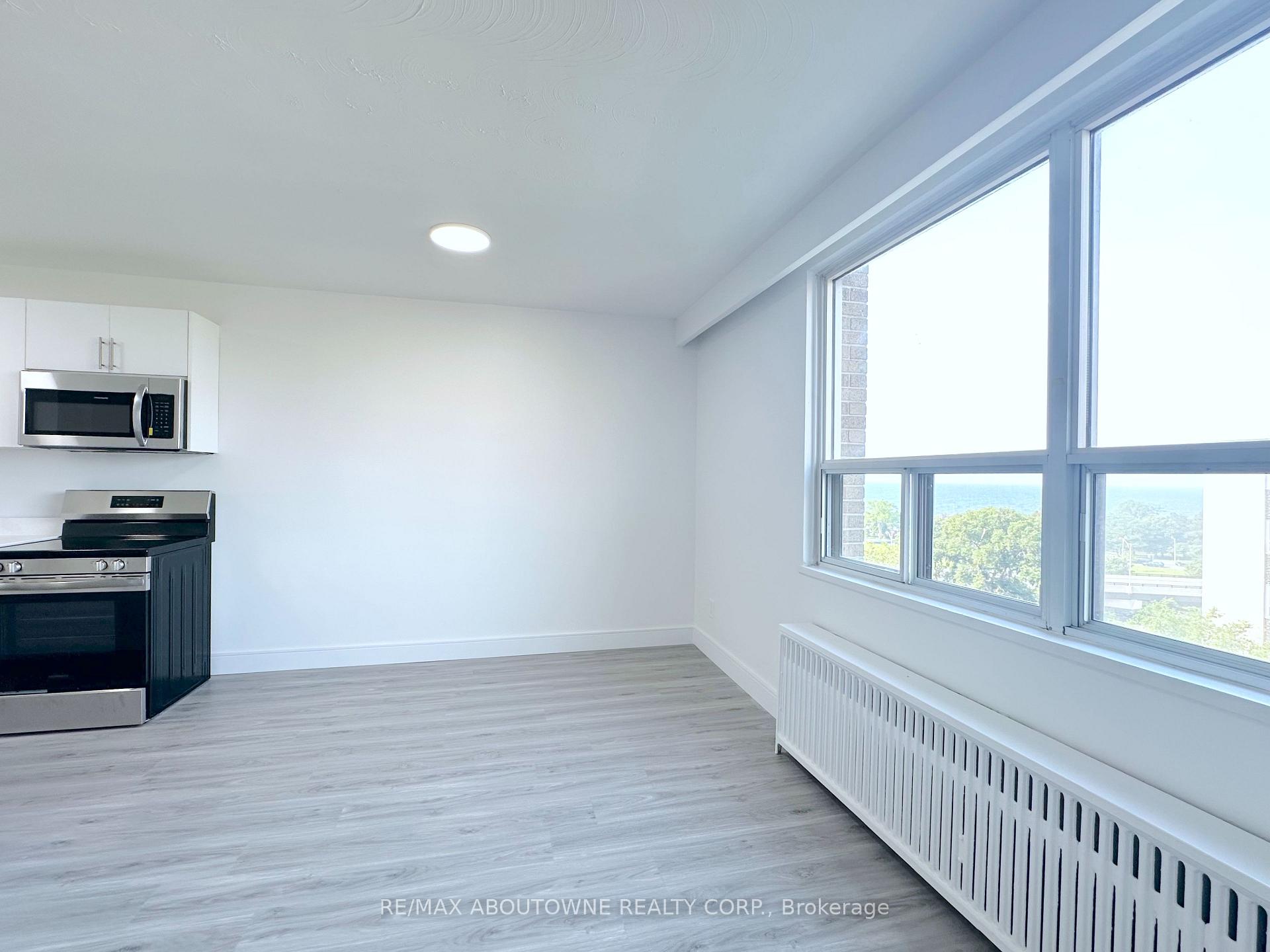Photo 8 of Unit 716, 79 Jameson Avenue, Toronto, South Parkdale — HOMEH
