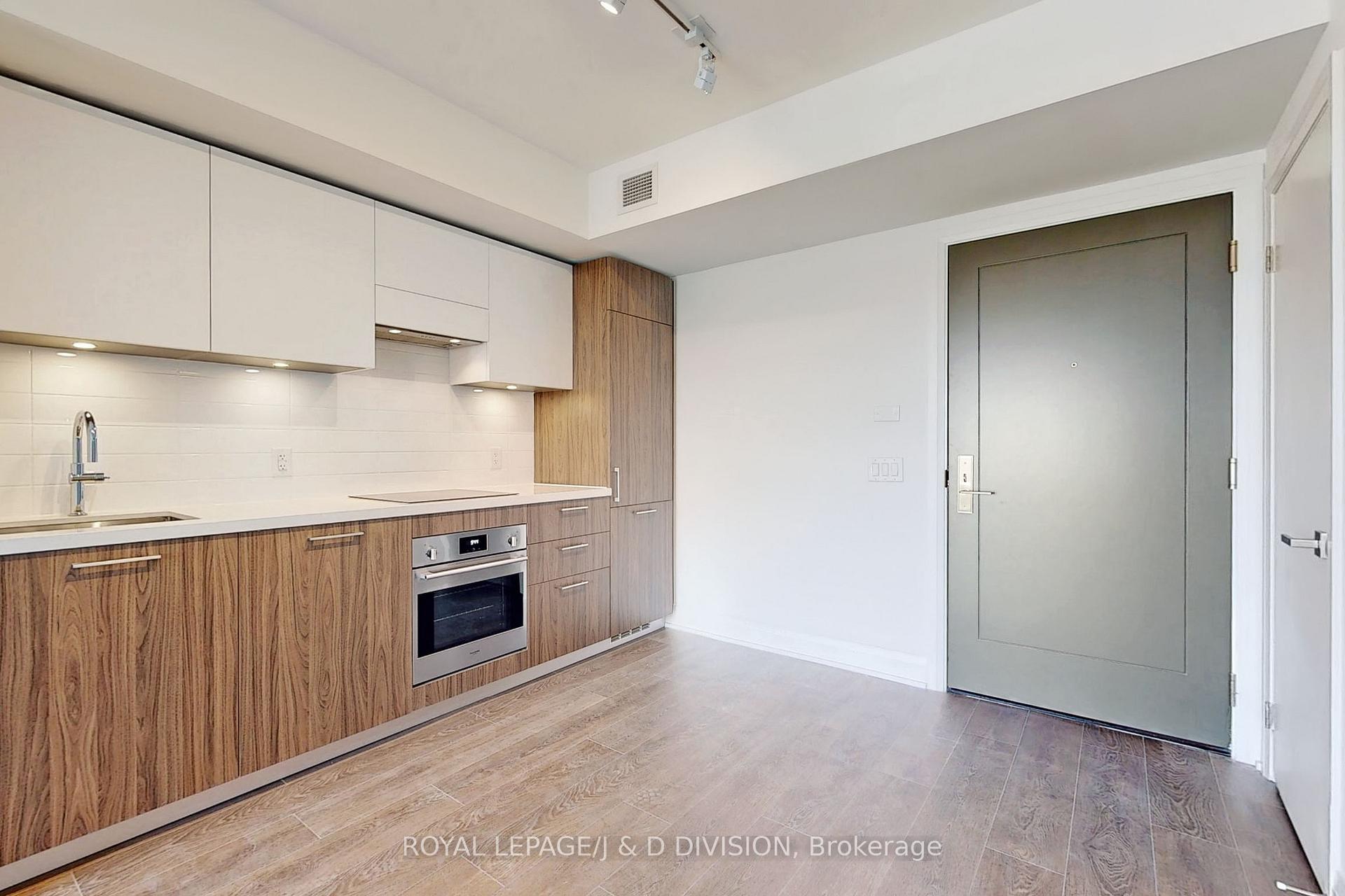 Photo 13 of Unit 610, 33 Frederick Todd Way, Toronto, Thorncliffe Park — HOMEH