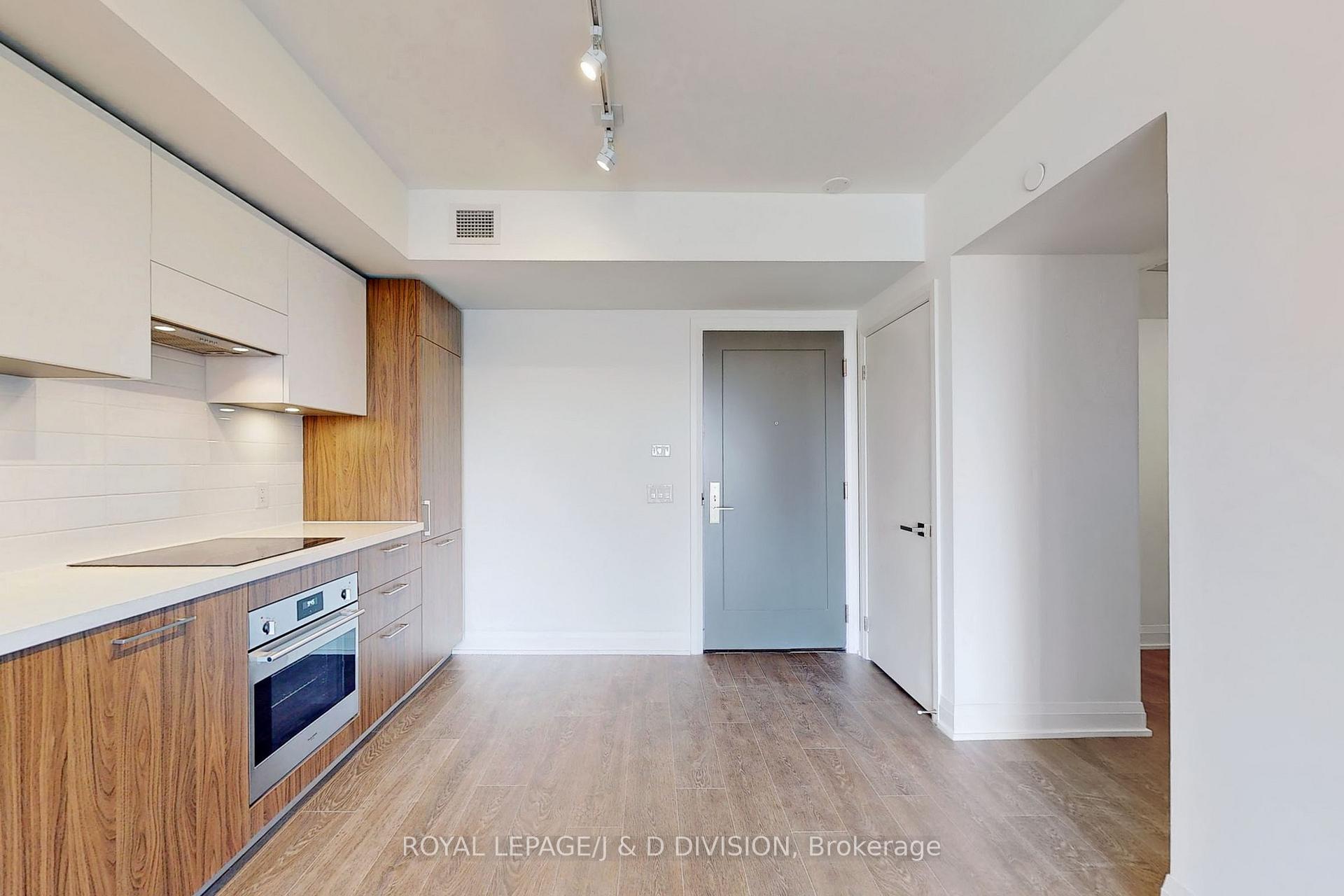 Photo 14 of Unit 610, 33 Frederick Todd Way, Toronto, Thorncliffe Park — HOMEH