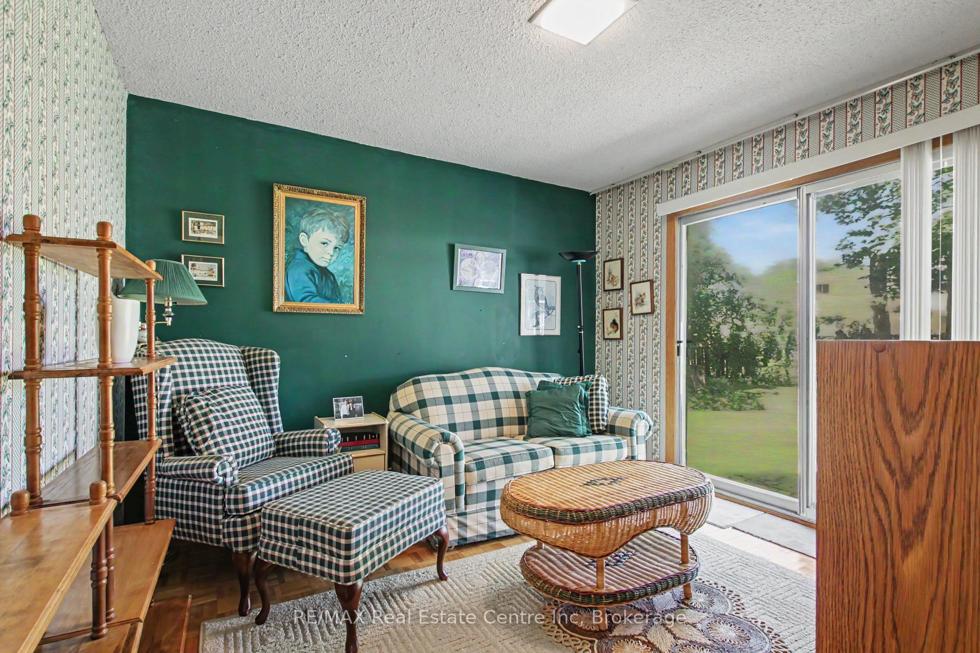 Photo 8 of 23 Northwood Crescent, Guelph, Willow West/Sugarbush/West Acres — HOMEH