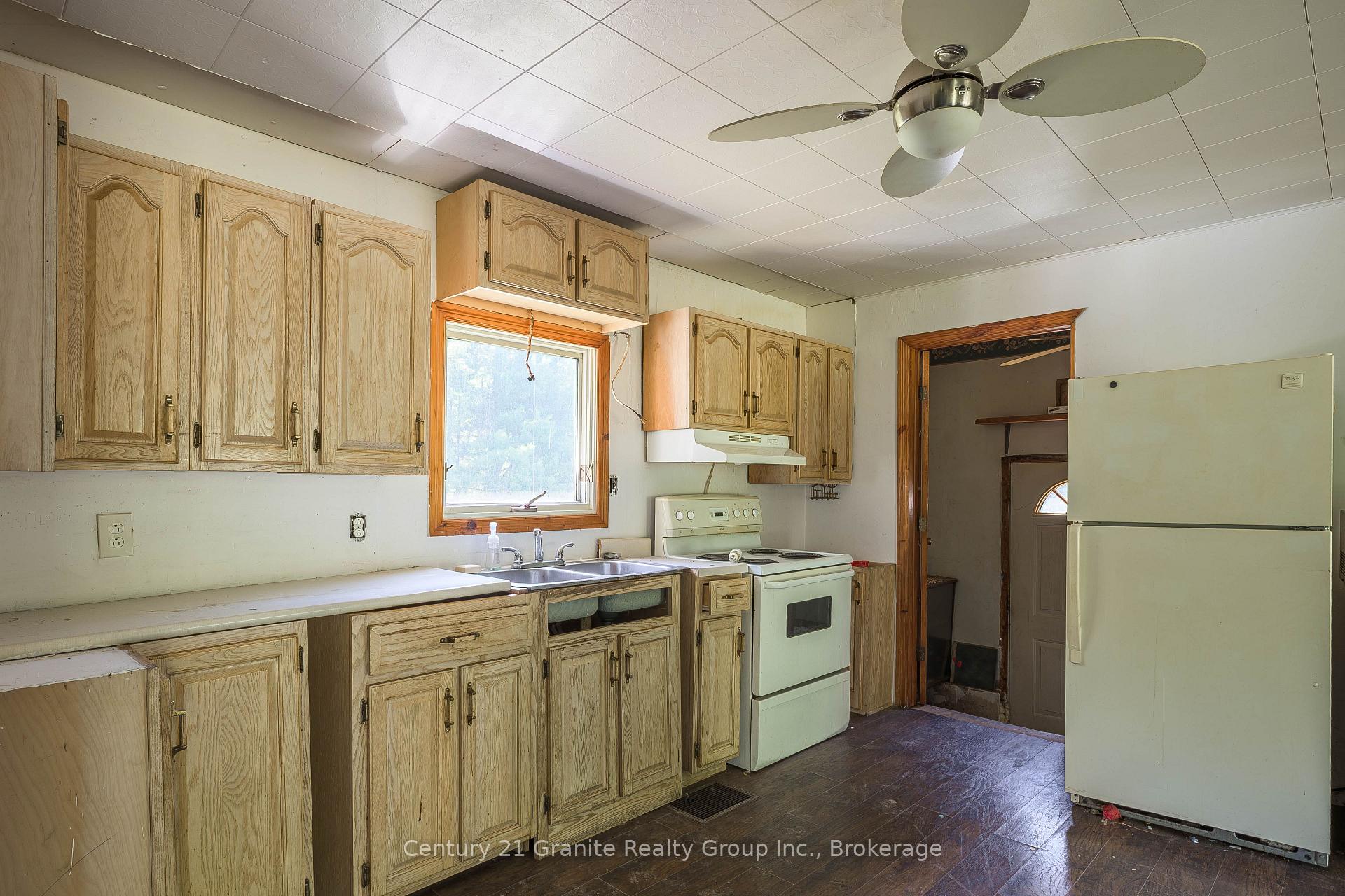 Photo 4 of 4750 County Road 121, Minden Hills, Snowdon — HOMEH