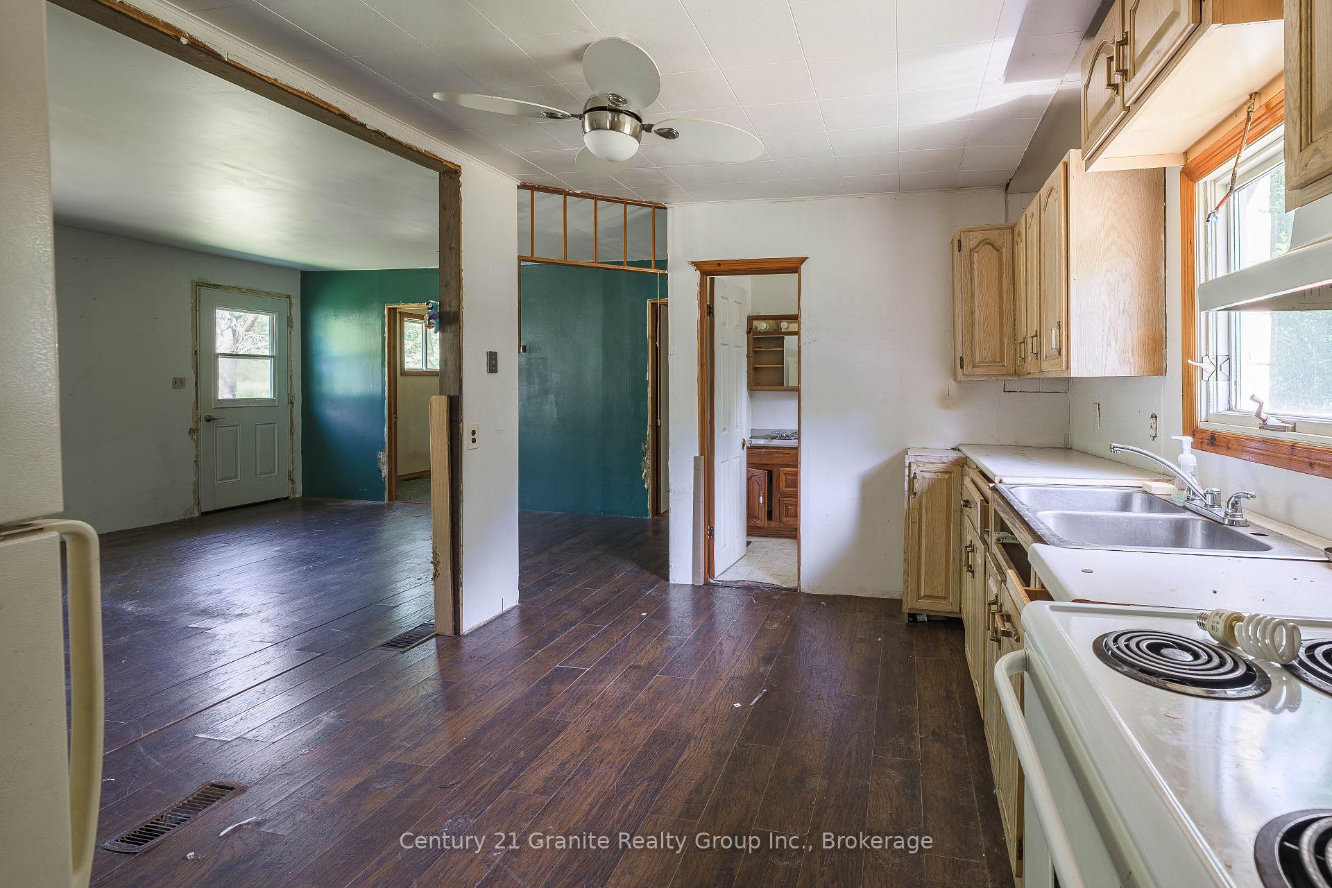 Photo 6 of 4750 County Road 121, Minden Hills, Snowdon — HOMEH