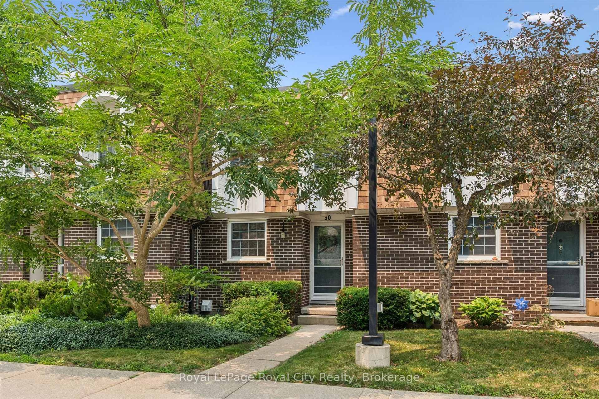 Photo 2 of Unit 30, 383 Edinburgh Road S, Guelph, Dovercliffe Park/Old University — HOMEH