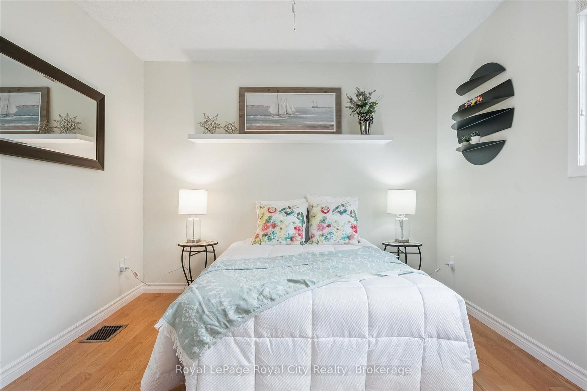 Photo 27 of Unit 30, 383 Edinburgh Road S, Guelph, Dovercliffe Park/Old University — HOMEH