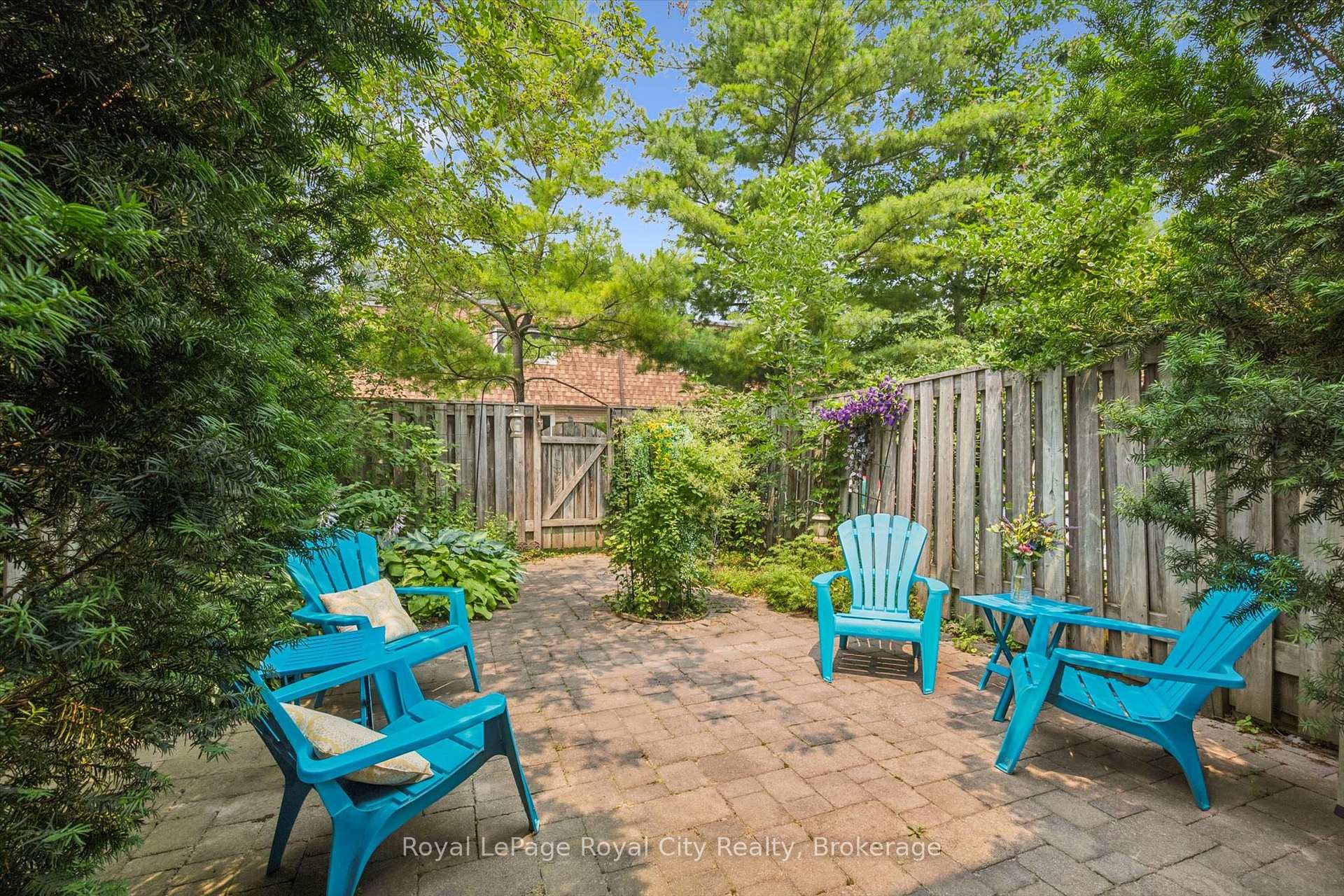 Photo 35 of Unit 30, 383 Edinburgh Road S, Guelph, Dovercliffe Park/Old University — HOMEH