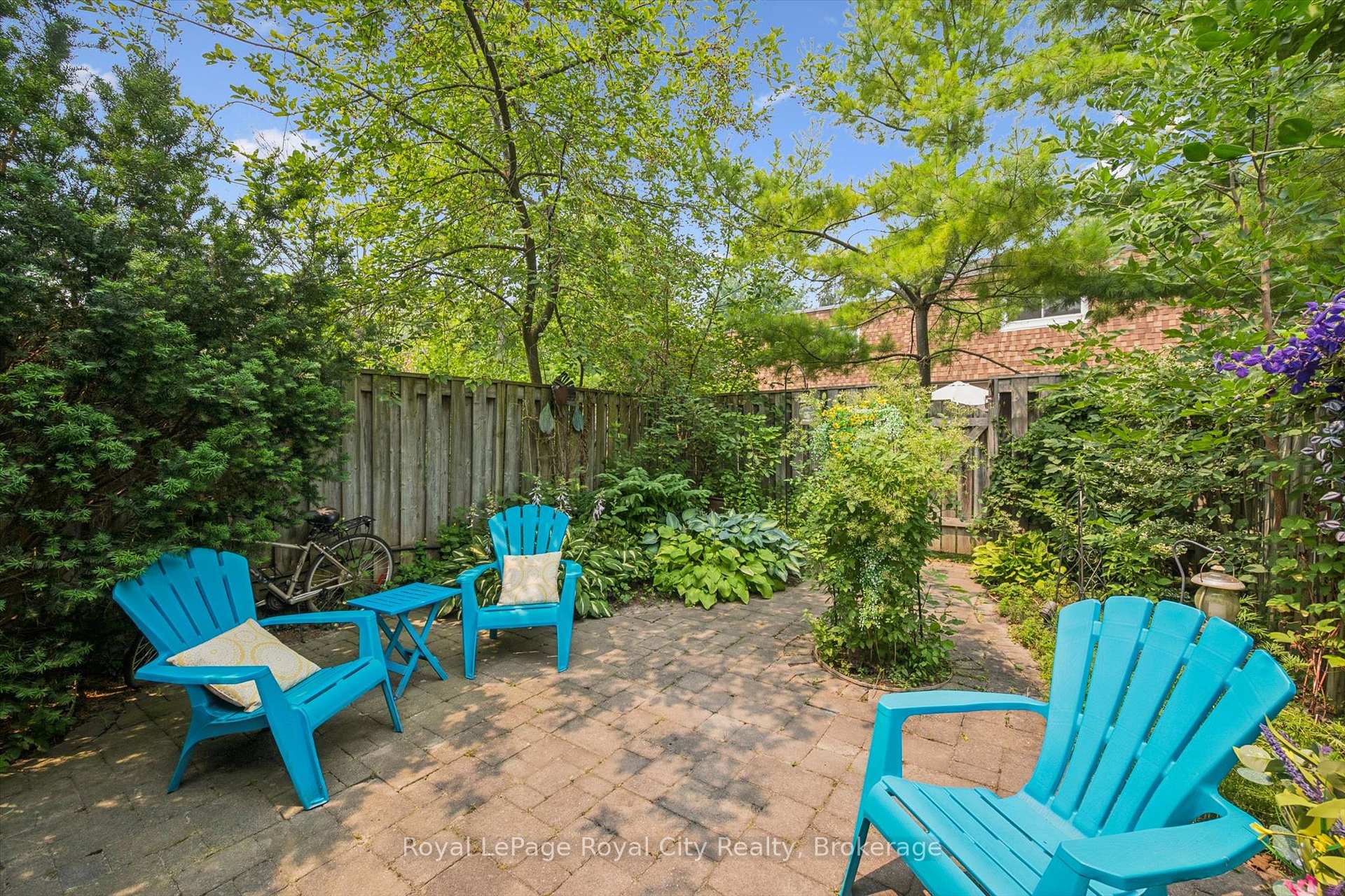 Photo 36 of Unit 30, 383 Edinburgh Road S, Guelph, Dovercliffe Park/Old University — HOMEH