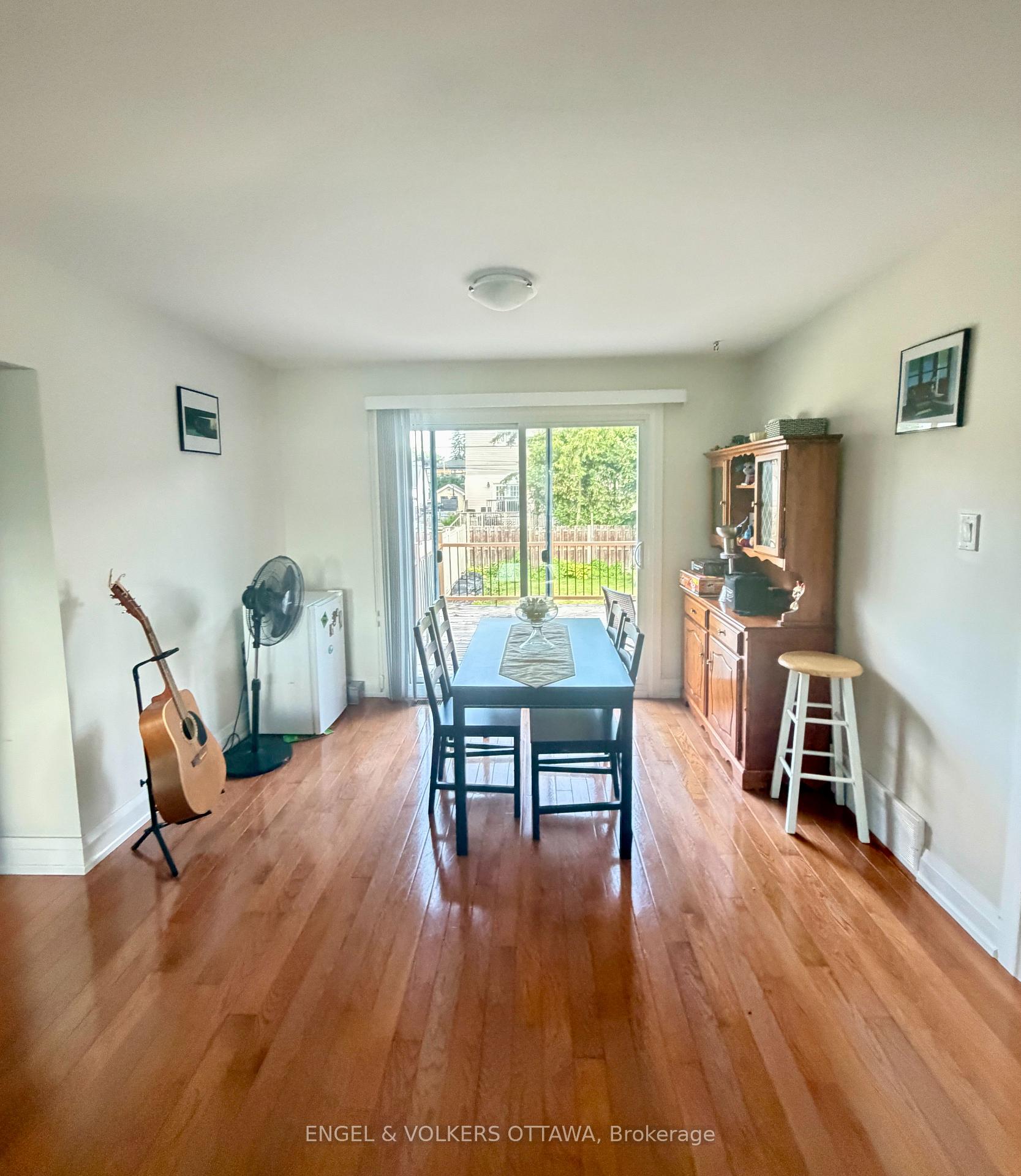 Photo 7 of 44 Granton Avenue, Ottawa, Meadowlands/St. Claire Gardens — HOMEH