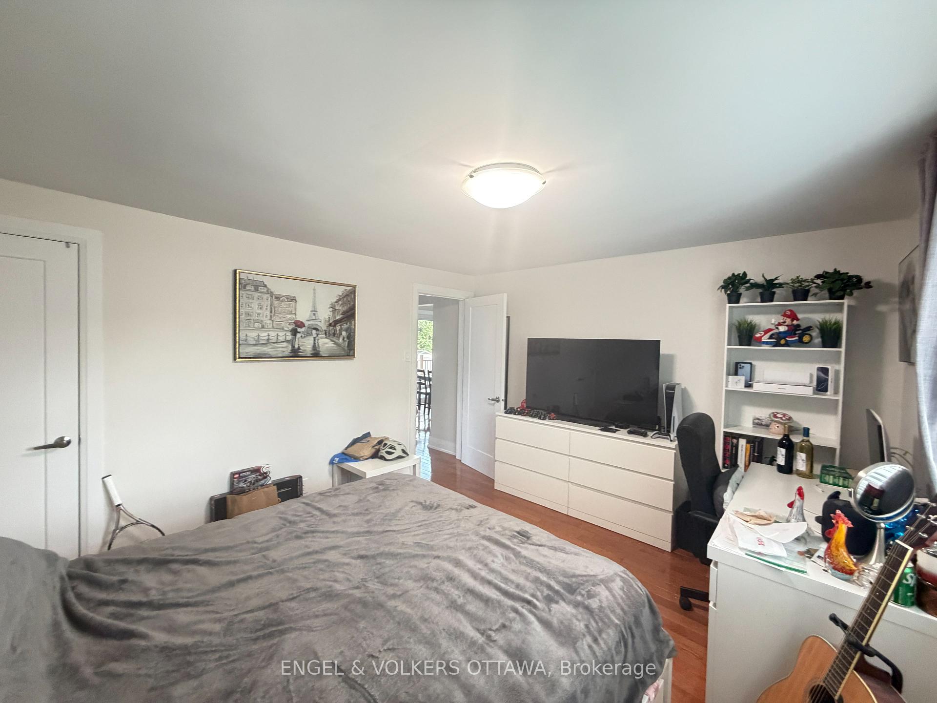 Photo 14 of 44 Granton Avenue, Ottawa, Meadowlands/St. Claire Gardens — HOMEH