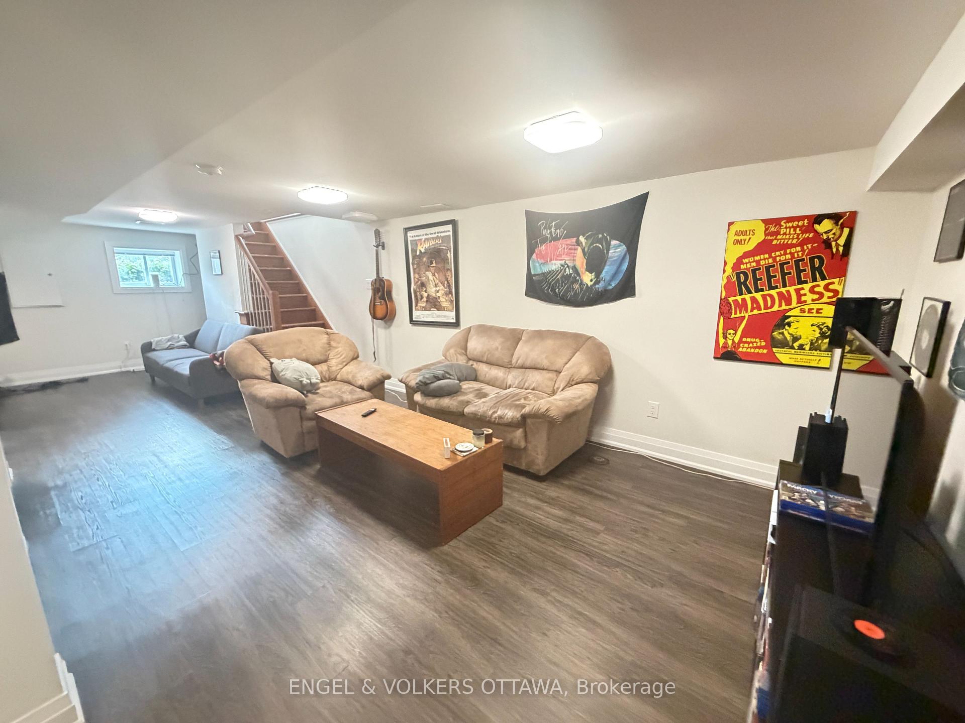 Photo 18 of 44 Granton Avenue, Ottawa, Meadowlands/St. Claire Gardens — HOMEH