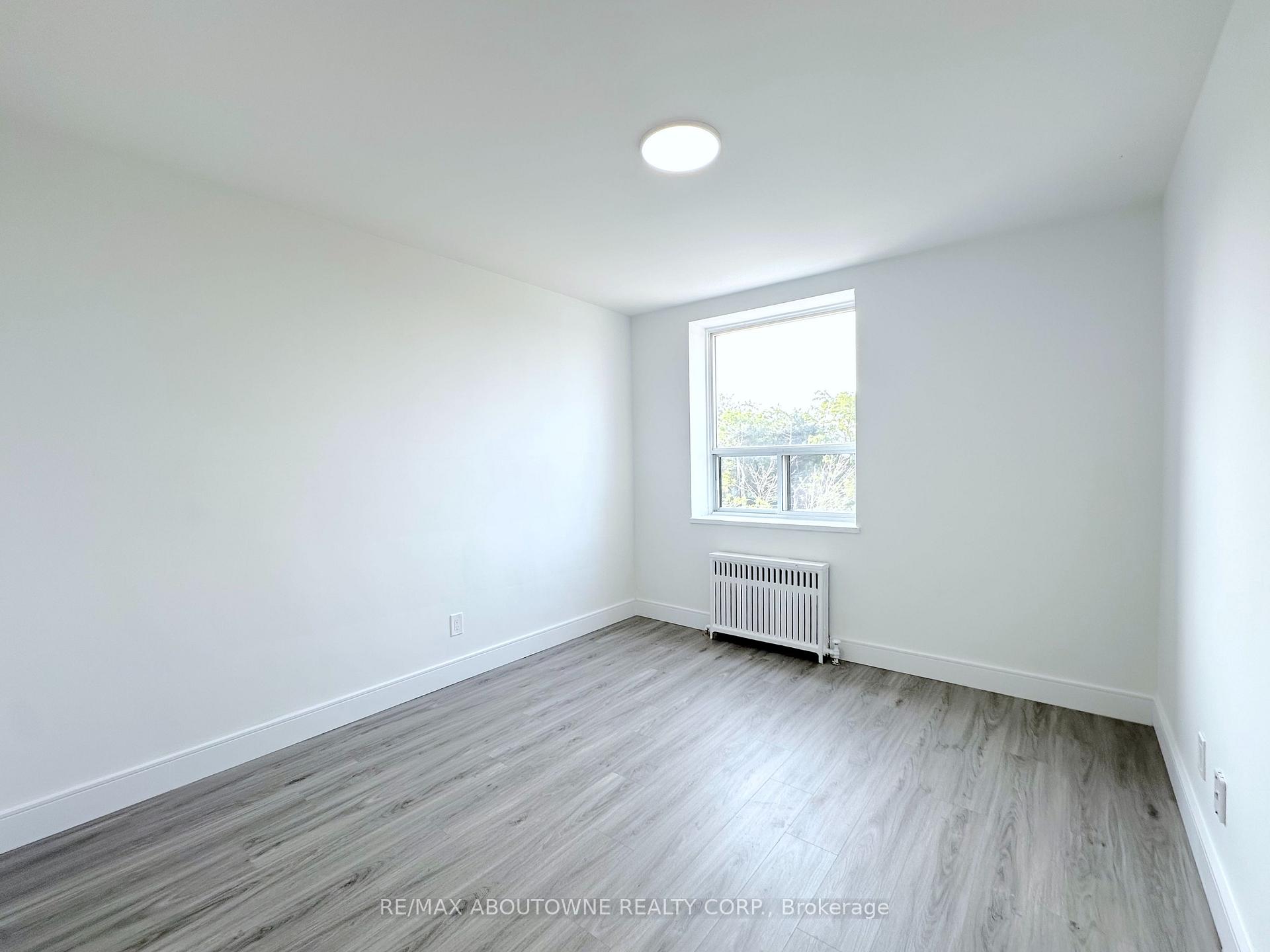 Photo 8 of Unit 301, 79 Jameson Avenue, Toronto, South Parkdale — HOMEH