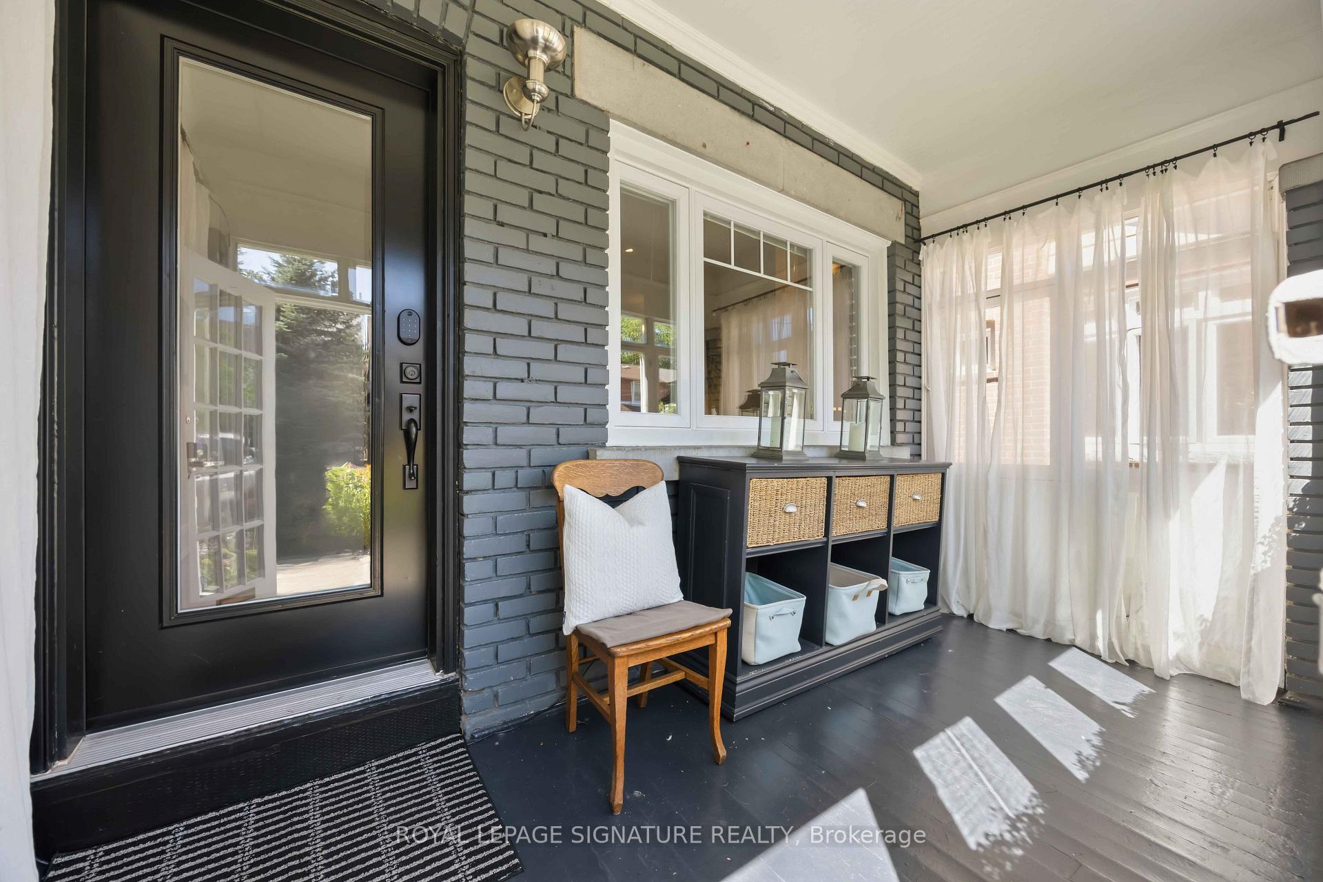 Photo 4 of 110 Gillard Avenue, Toronto, Greenwood-Coxwell — HOMEH