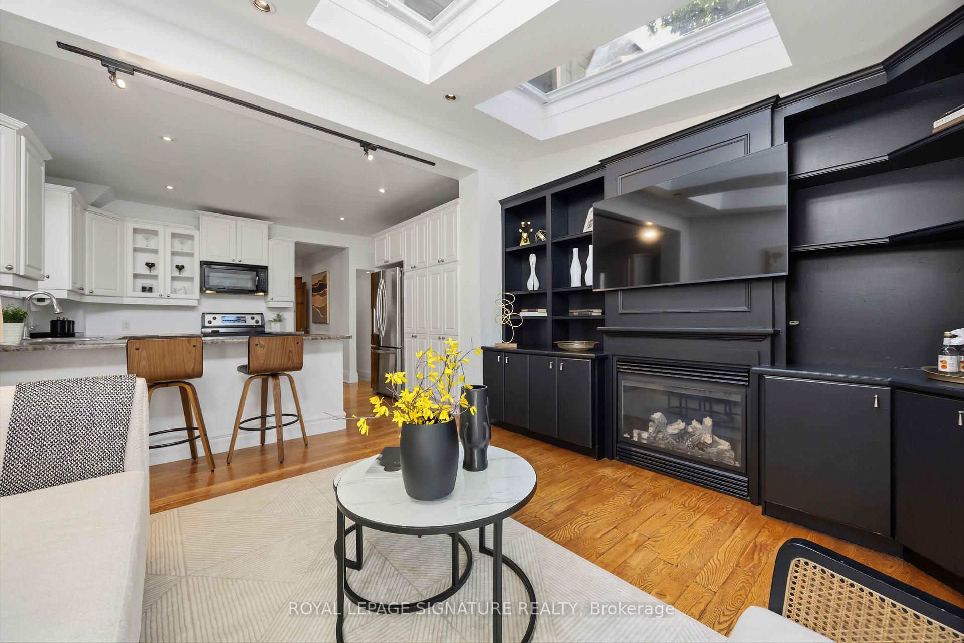 Photo 24 of 110 Gillard Avenue, Toronto, Greenwood-Coxwell — HOMEH