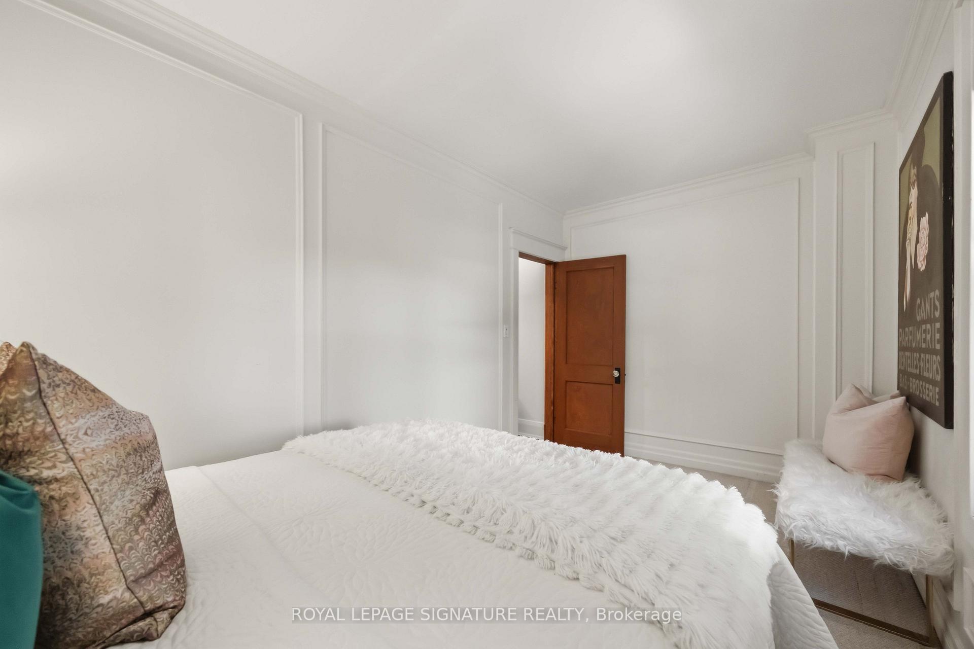 Photo 27 of 110 Gillard Avenue, Toronto, Greenwood-Coxwell — HOMEH
