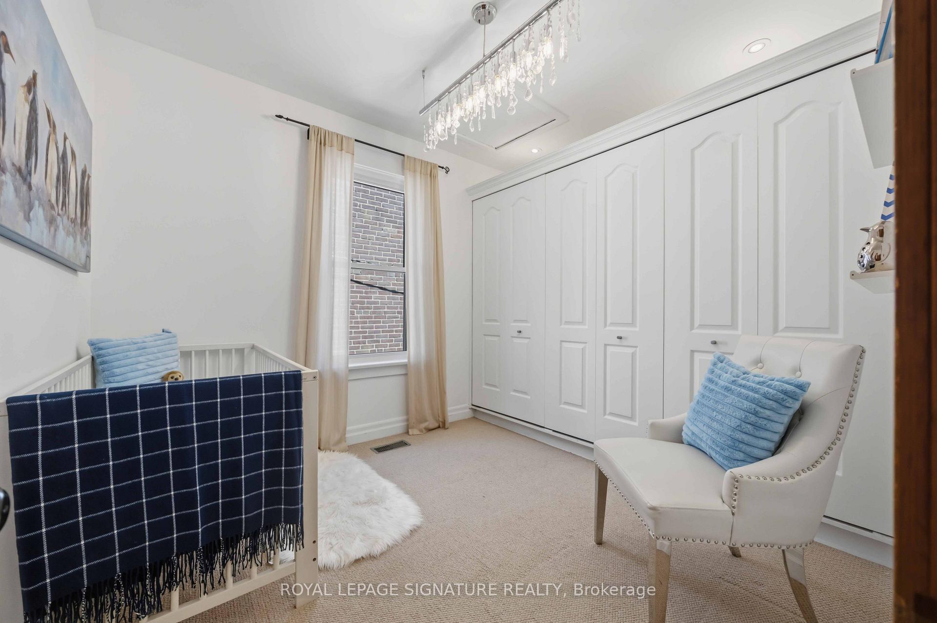 Photo 33 of 110 Gillard Avenue, Toronto, Greenwood-Coxwell — HOMEH