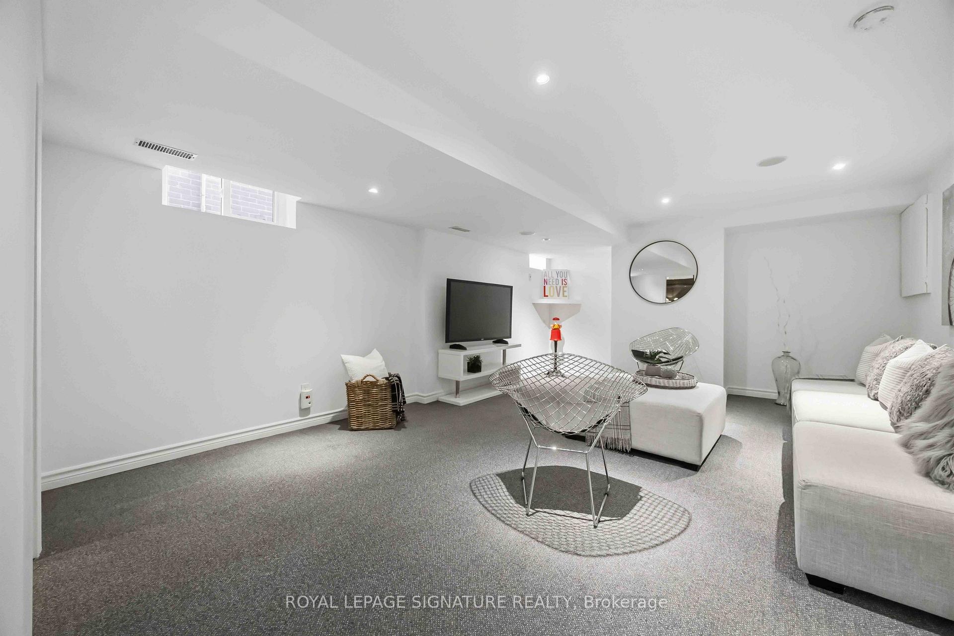 Photo 38 of 110 Gillard Avenue, Toronto, Greenwood-Coxwell — HOMEH
