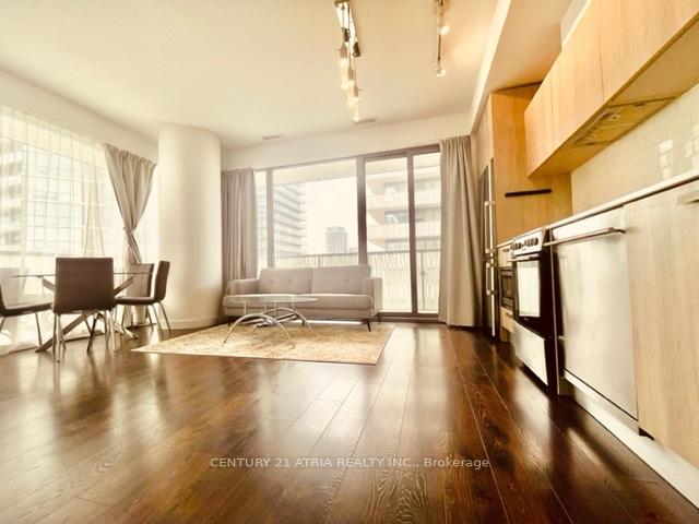 Photo 7 of Unit 3305, 50 Charles Street E, Toronto, Bay Street Corridor — HOMEH