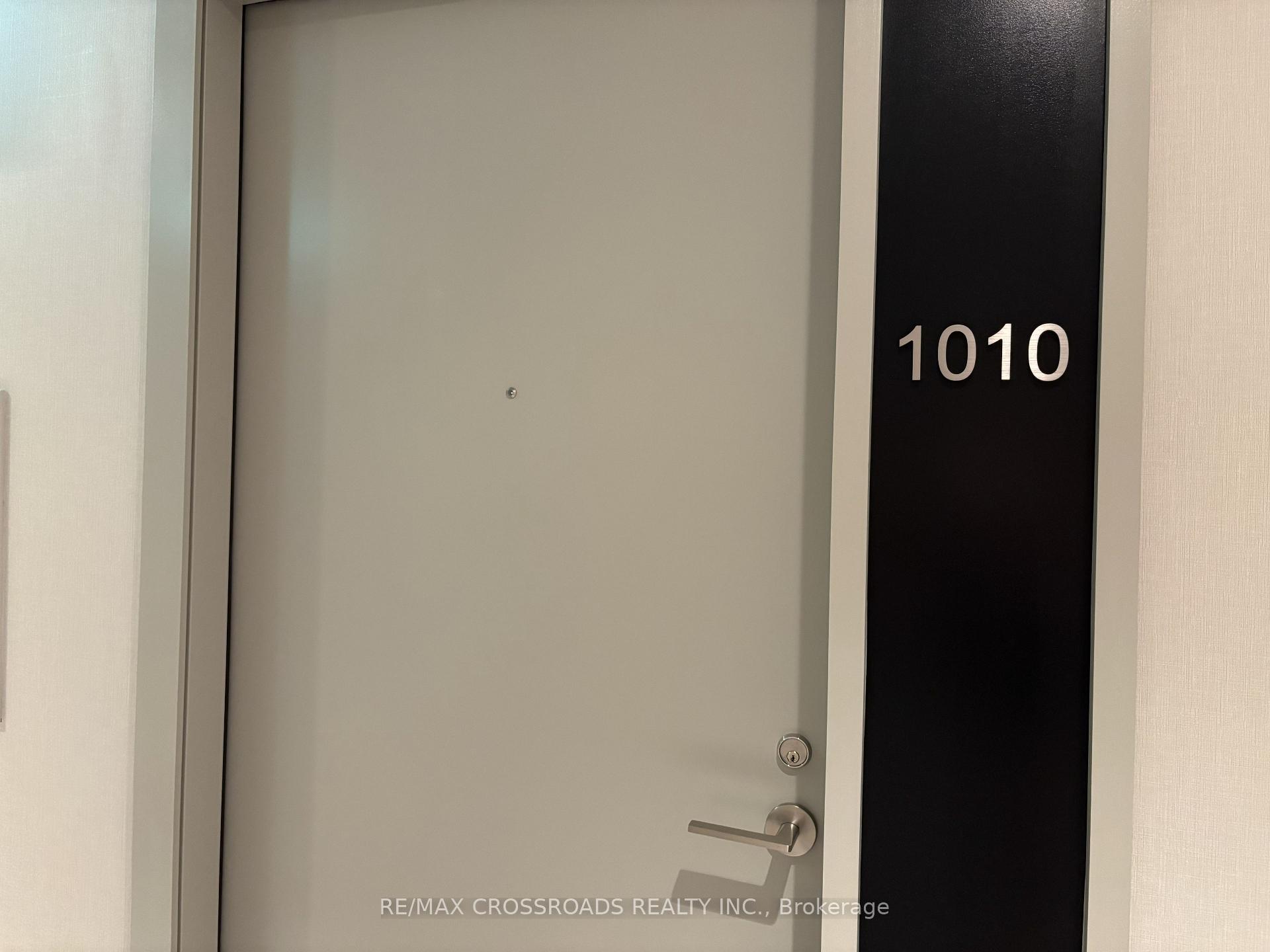 Photo 1 of Unit 1010, 400 King Street W, Toronto, Waterfront Communities — HOMEH