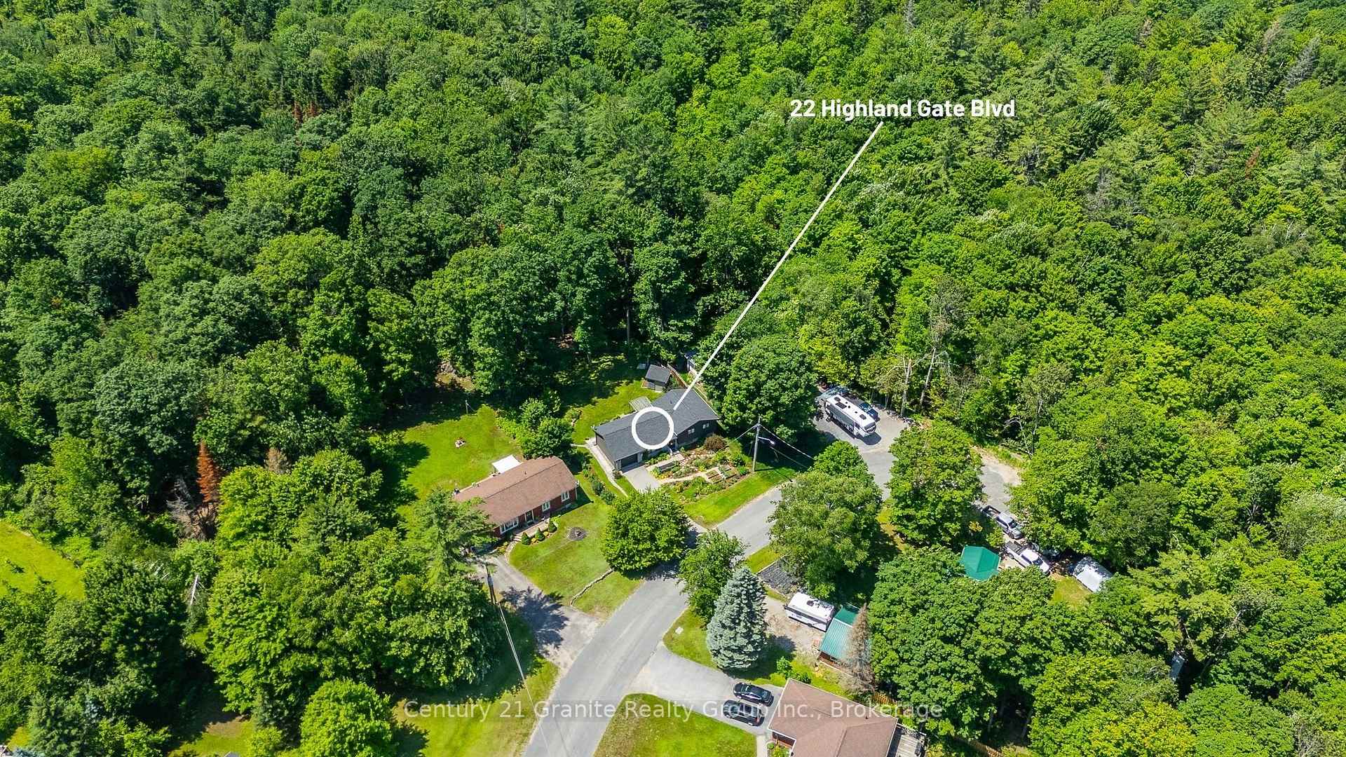 Photo 16 of 22 Highland Gate Boulevard, Minden Hills, Anson — HOMEH