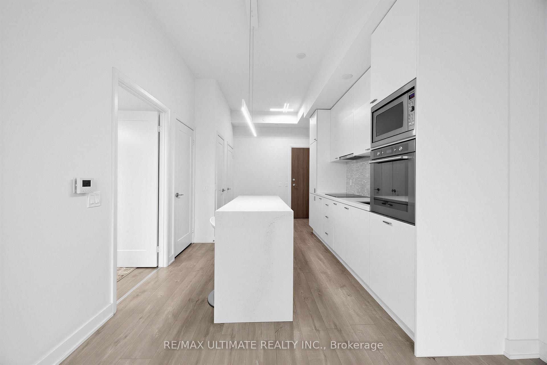 Photo 6 of Unit 1811W, 27 Bathurst Street, Toronto, Waterfront Communities — HOMEH