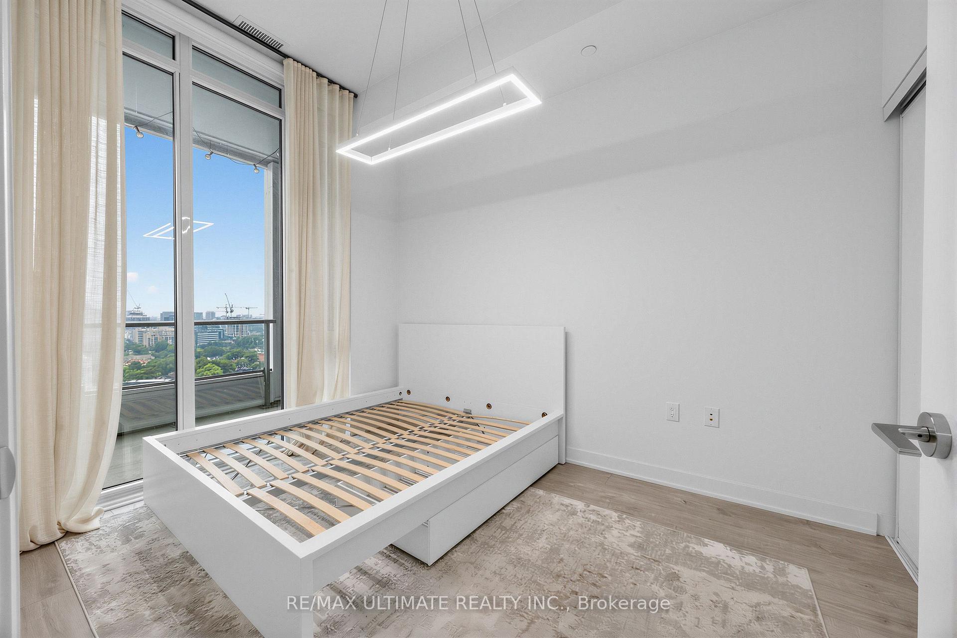 Photo 13 of Unit 1811W, 27 Bathurst Street, Toronto, Waterfront Communities — HOMEH