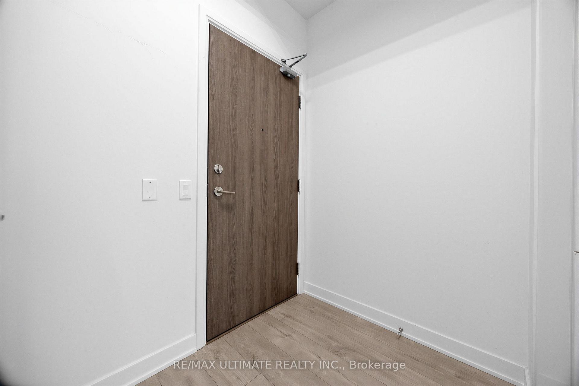 Photo 19 of Unit 1811W, 27 Bathurst Street, Toronto, Waterfront Communities — HOMEH