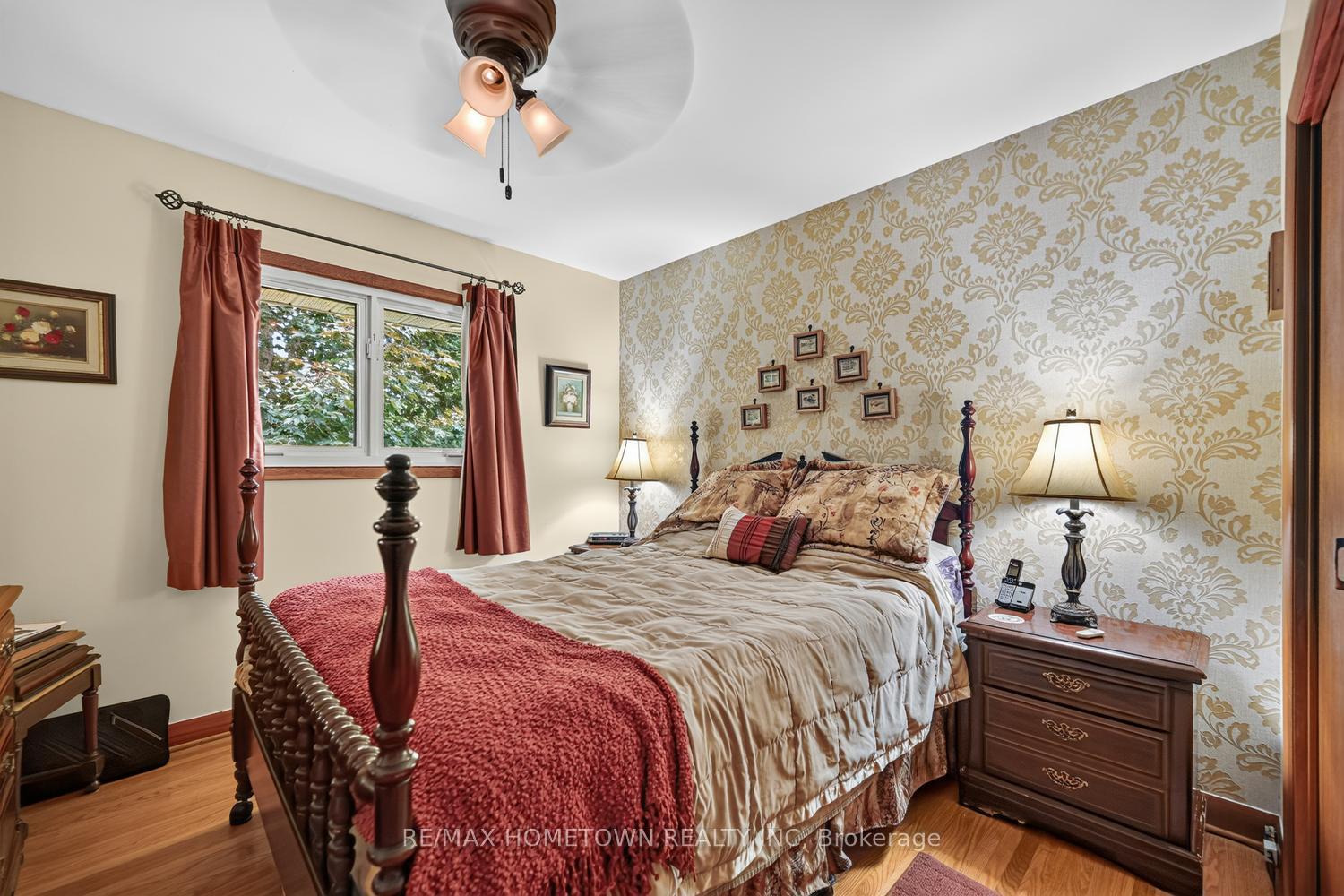Photo 15 of 21 Fairway Crescent, Brockville, Brockville — HOMEH