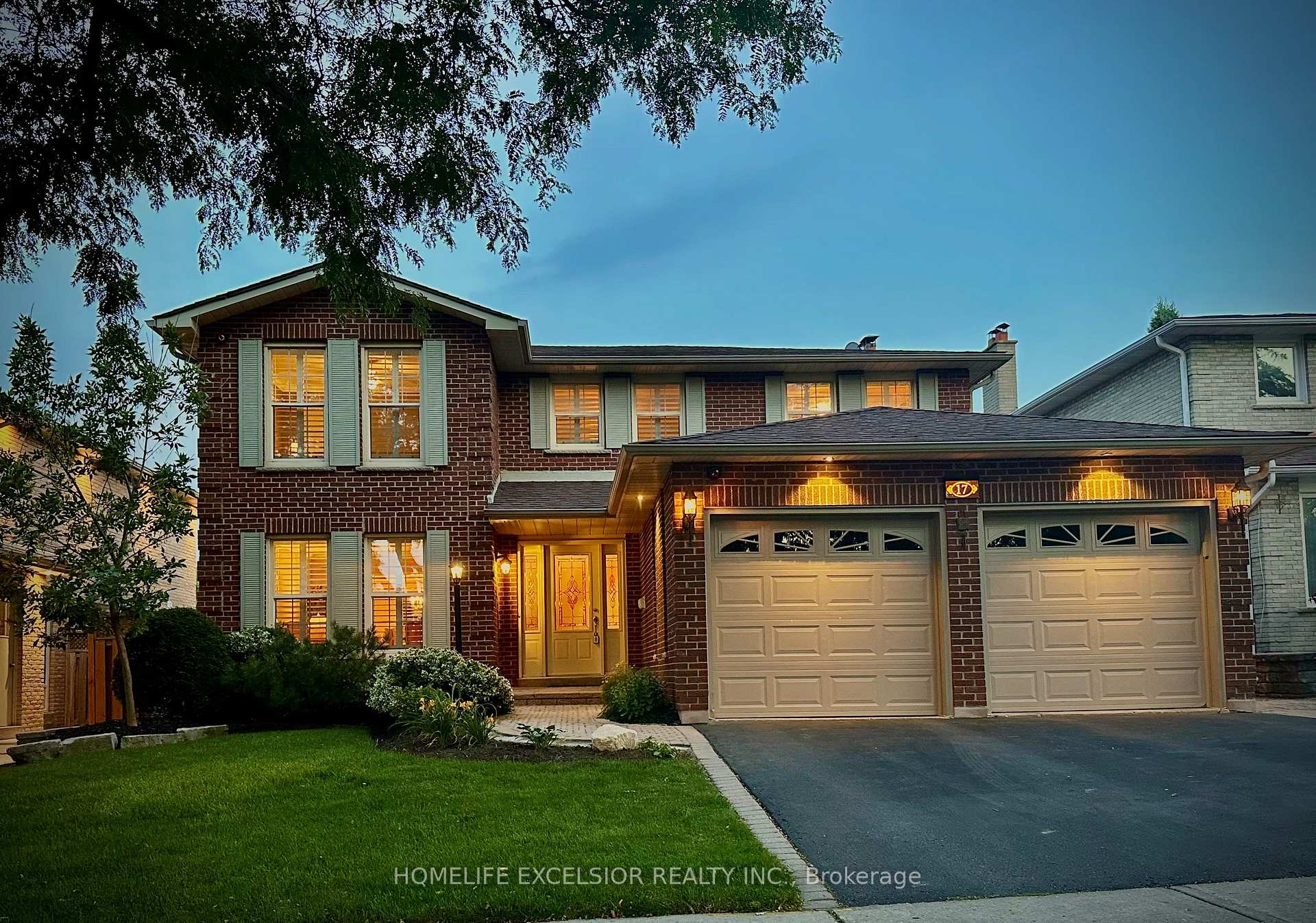 Photo 2 of 17 Black Cherry Drive, Markham, Raymerville — HOMEH