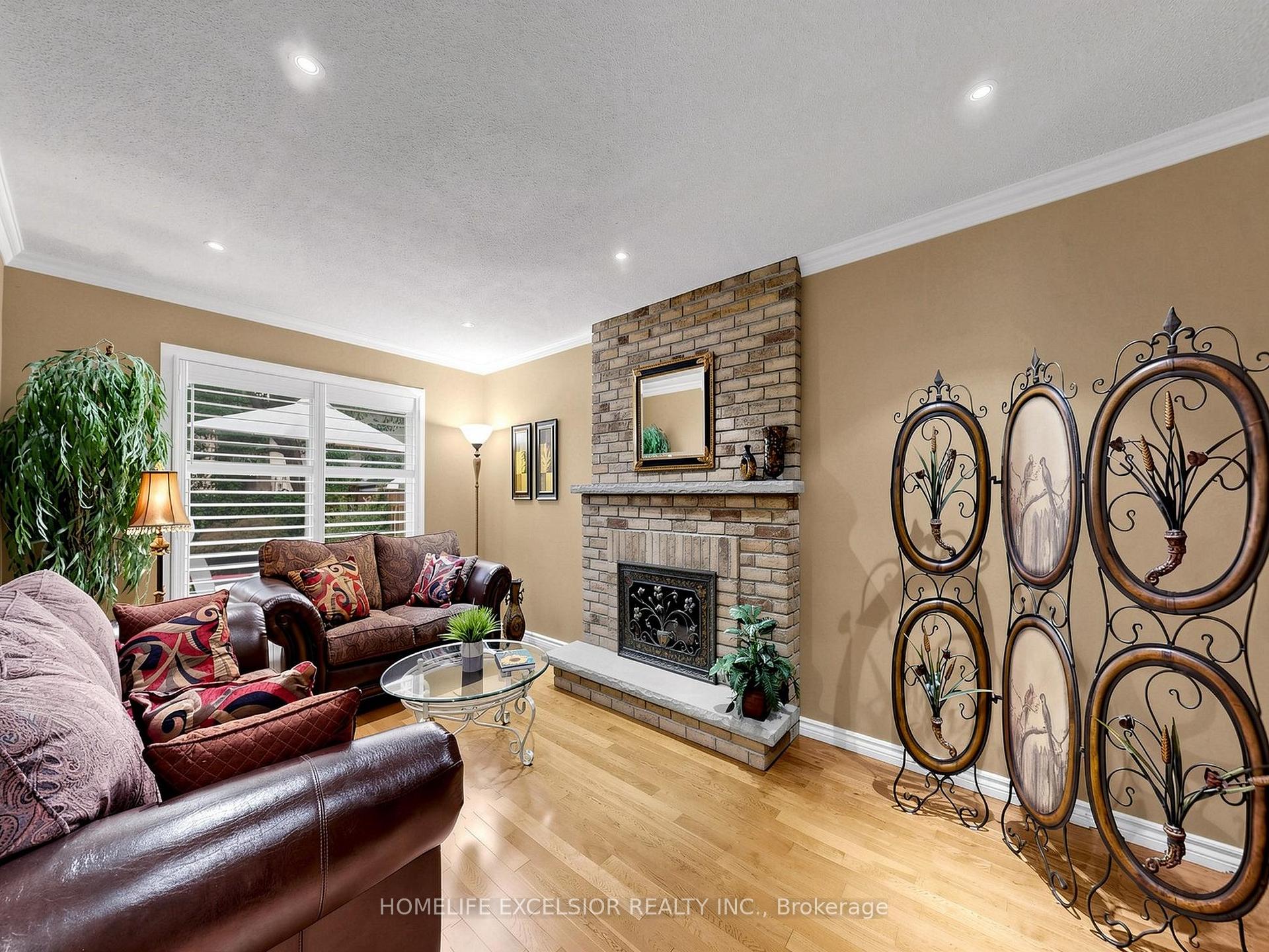 Photo 13 of 17 Black Cherry Drive, Markham, Raymerville — HOMEH
