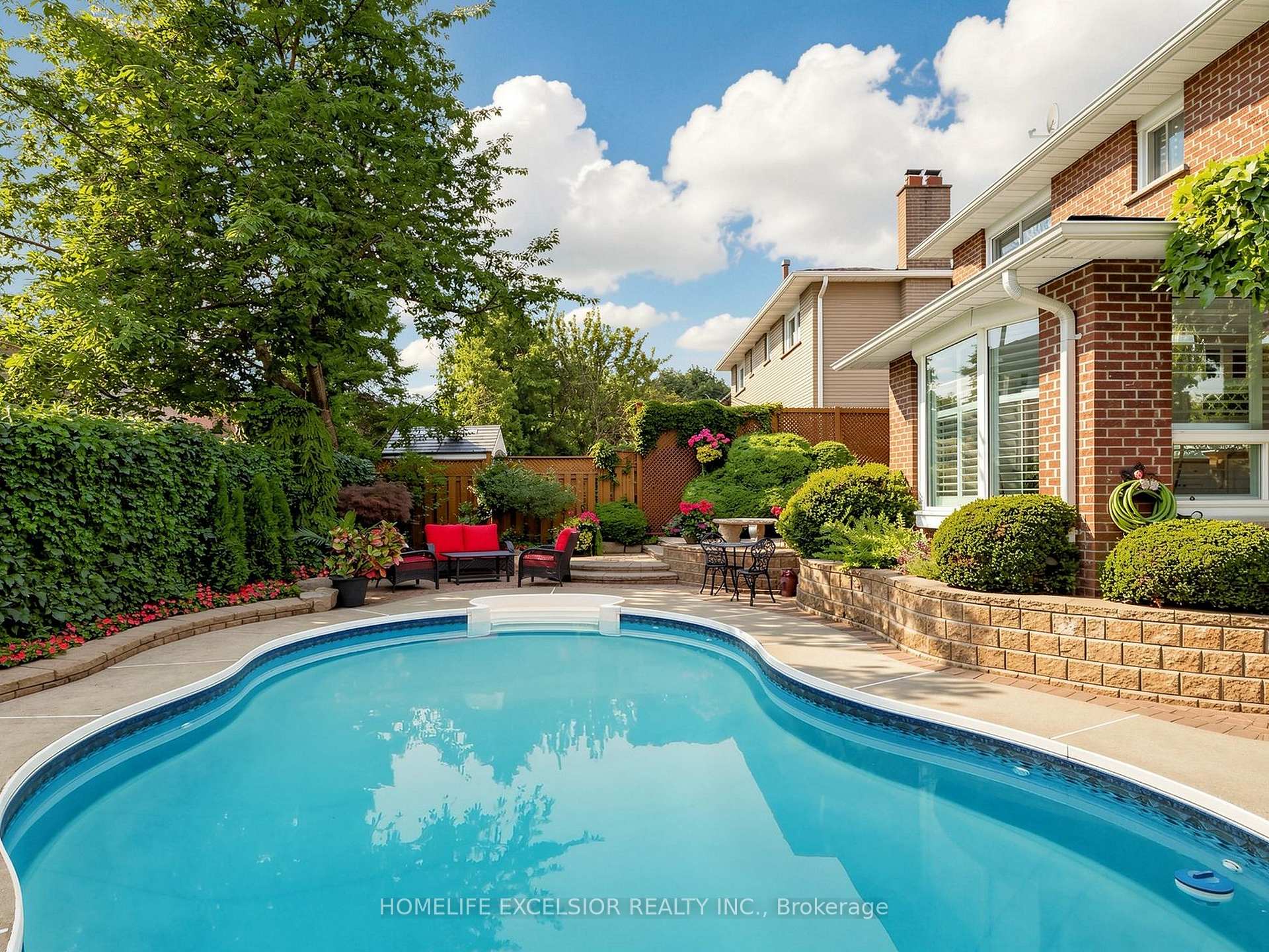 Photo 33 of 17 Black Cherry Drive, Markham, Raymerville — HOMEH