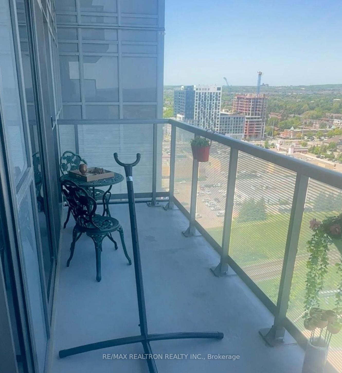 Photo 9 of Unit 1909, 55 Oneida Crescent E, Richmond Hill, Langstaff — HOMEH