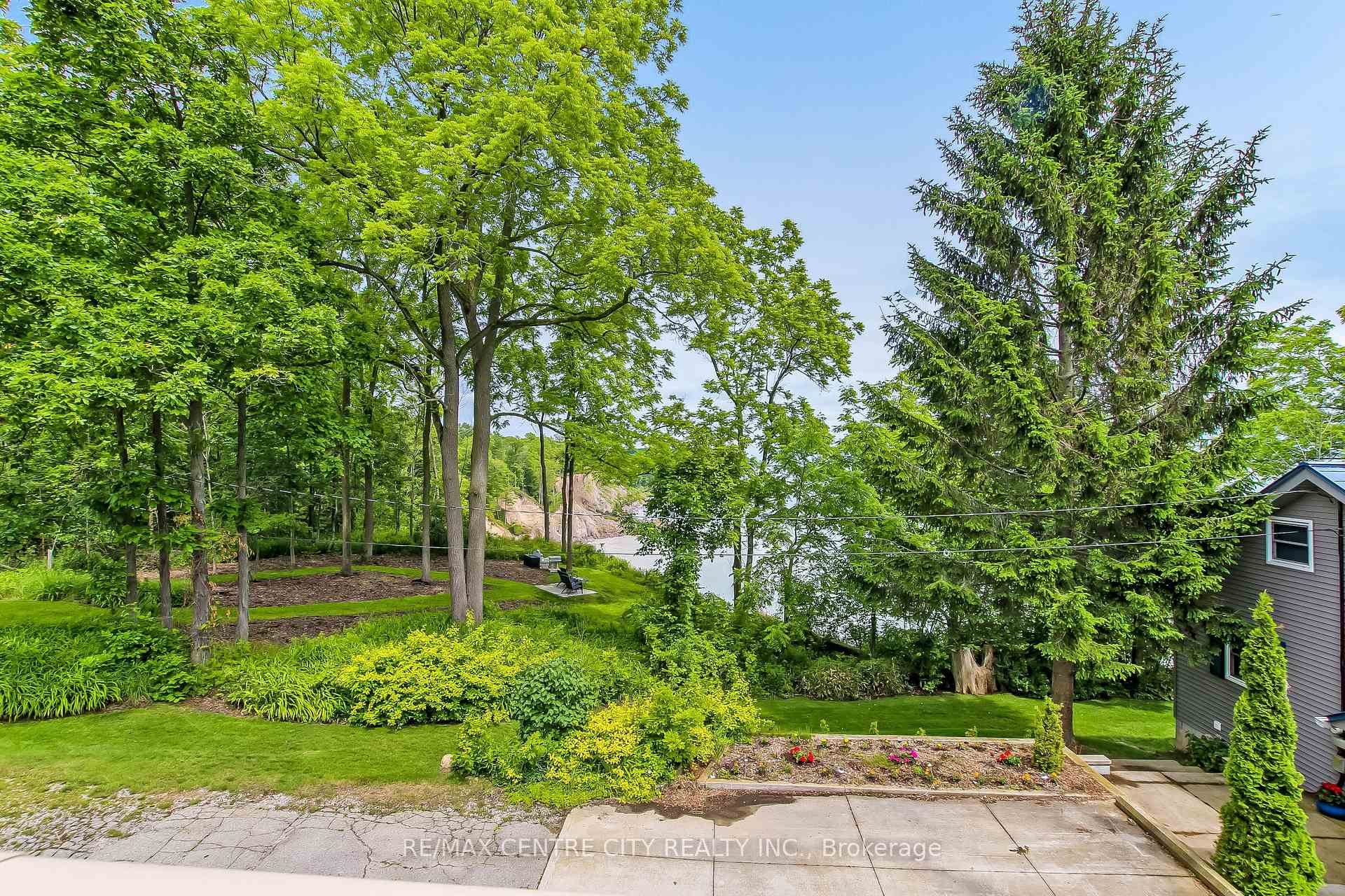 Photo 31 of 136 Brayside Street, Central Elgin, Port Stanley — HOMEH